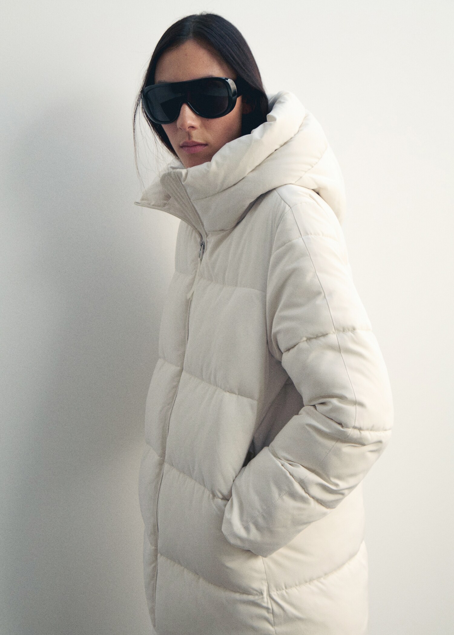 Long padded anorak with hood - Medium plane