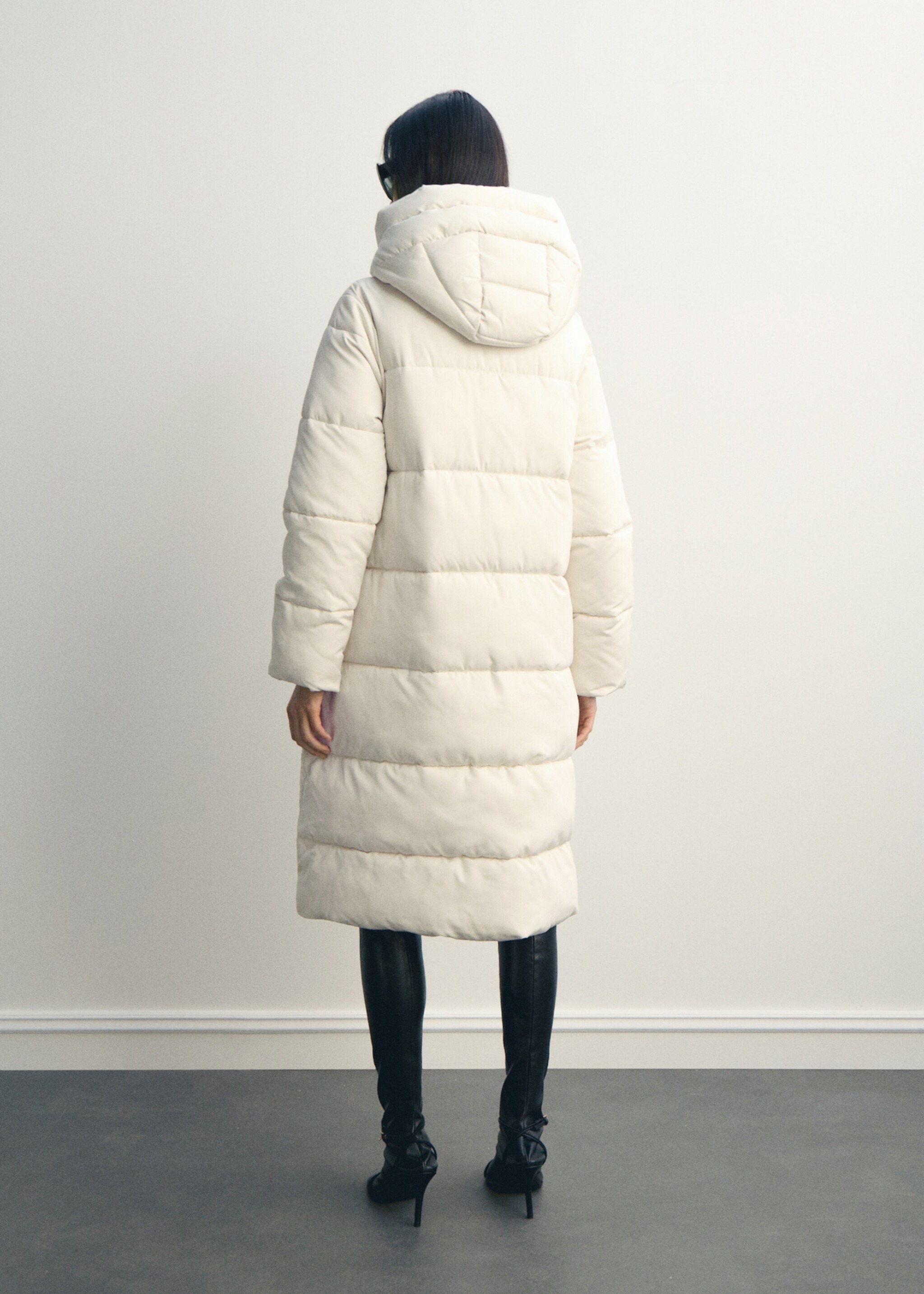 Long padded anorak with hood - Reverse of the article, Off White. Ref: 17057131-01.