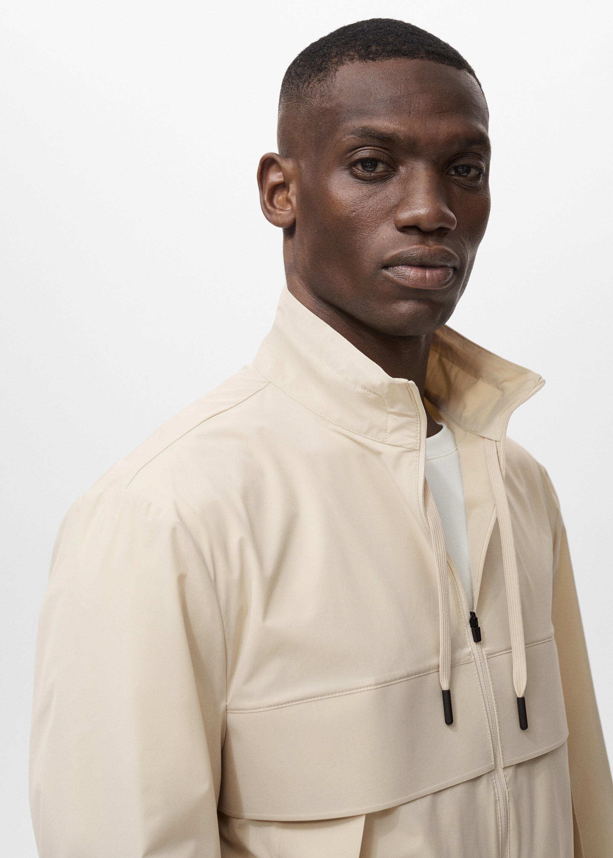 Water-repellent COOLMAX® jacket - Details of the article 1, Beige. Ref: 17061129-01.