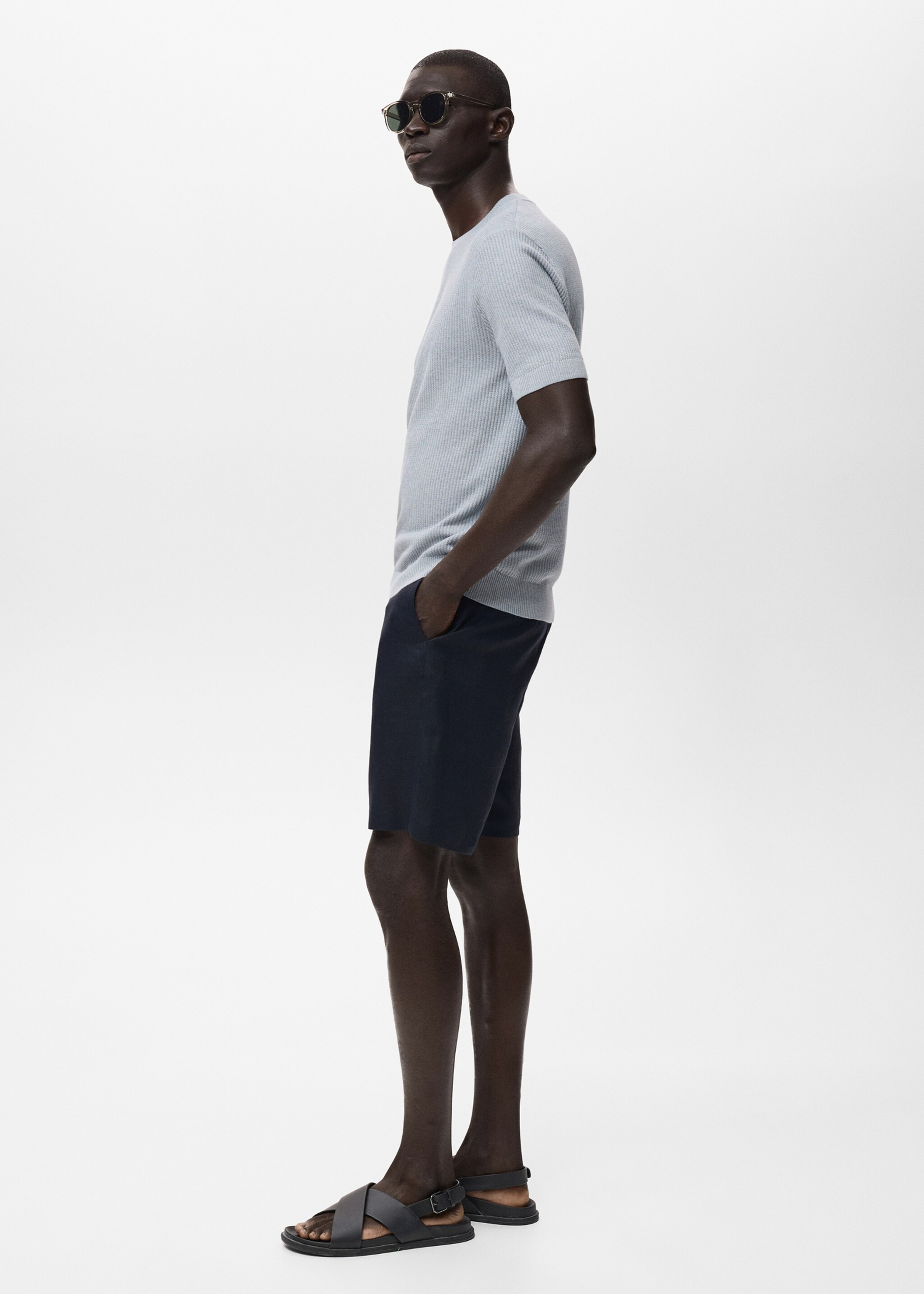 Bermuda slim-fit 100 % lin - Détail de l'article 2