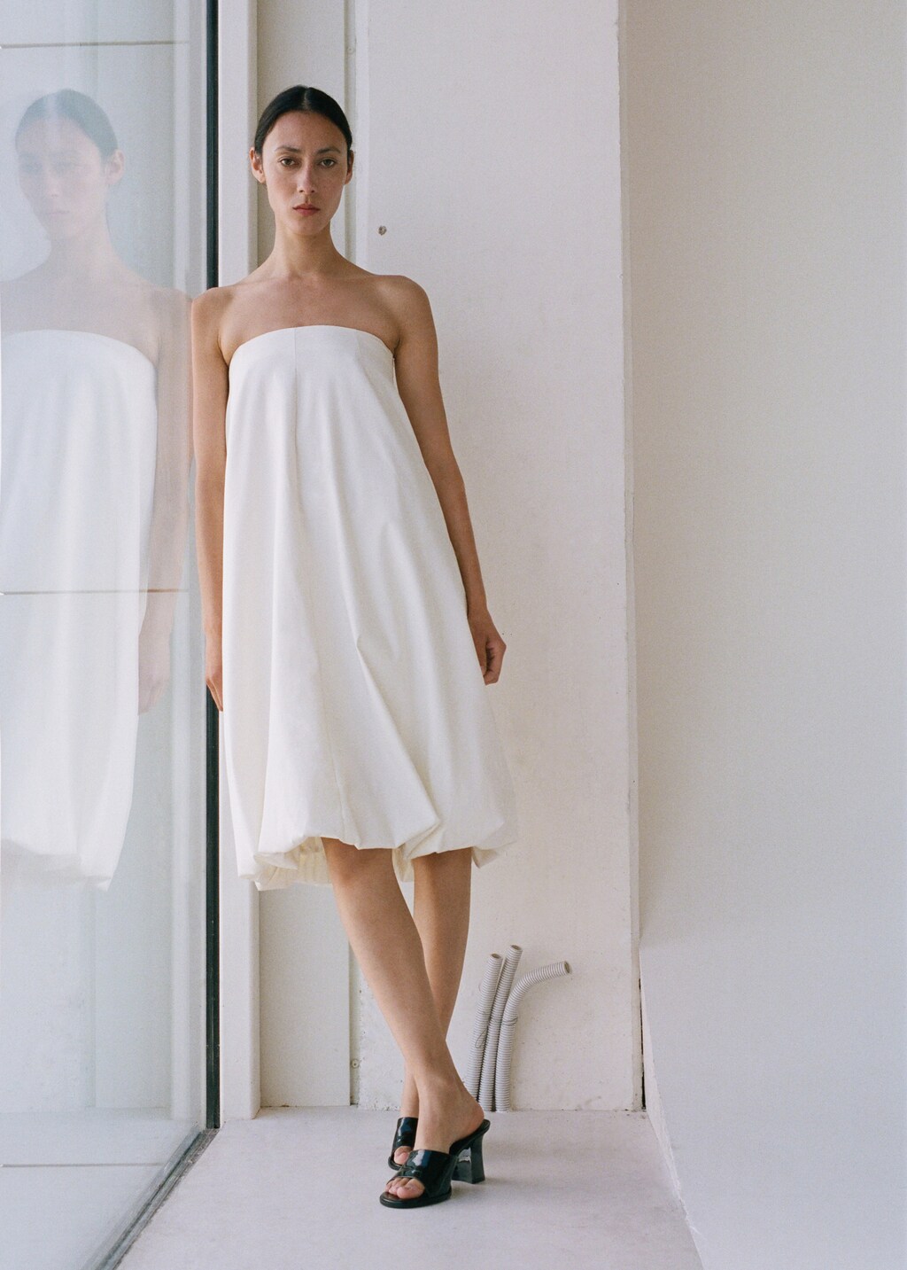 Patent leather high-heeled sandals