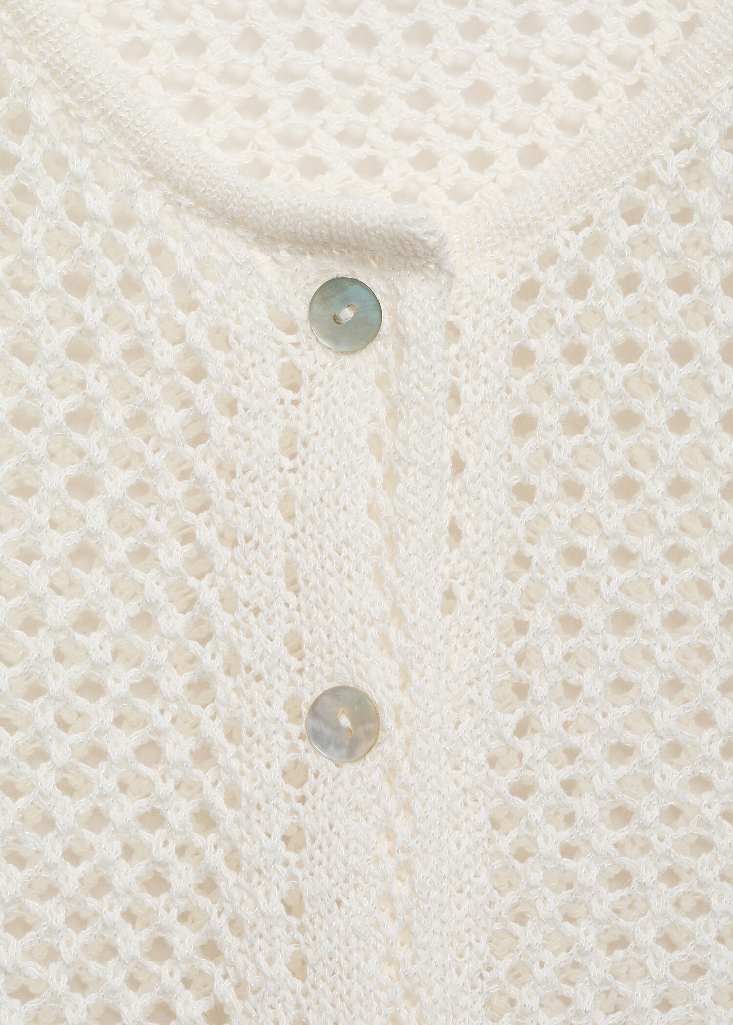 Crochet cardigan with buttons - Details of the article 8