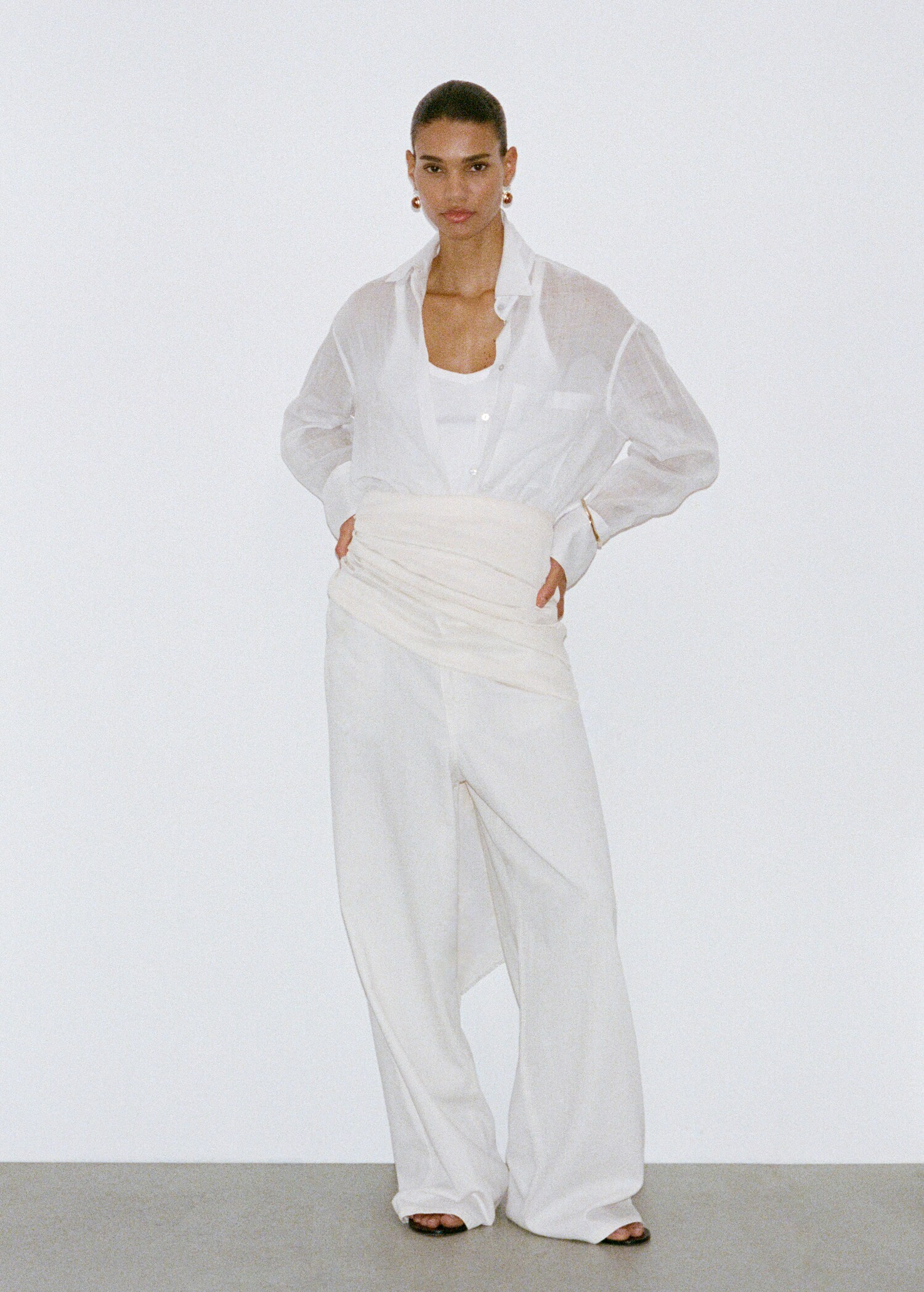 Wide leg denim pants with belt - Details of the article 7