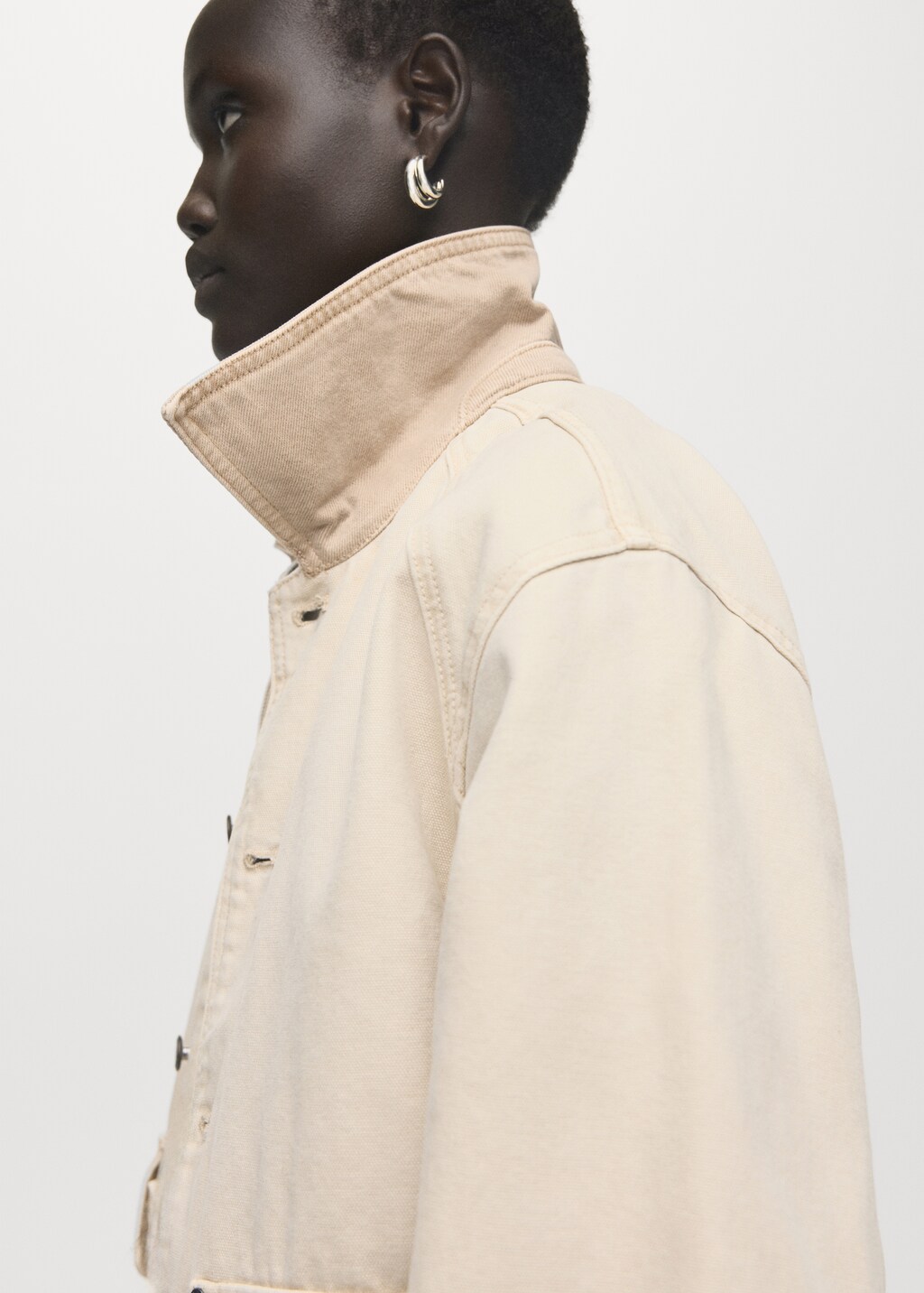 Denim barn jacket with contrasting collar