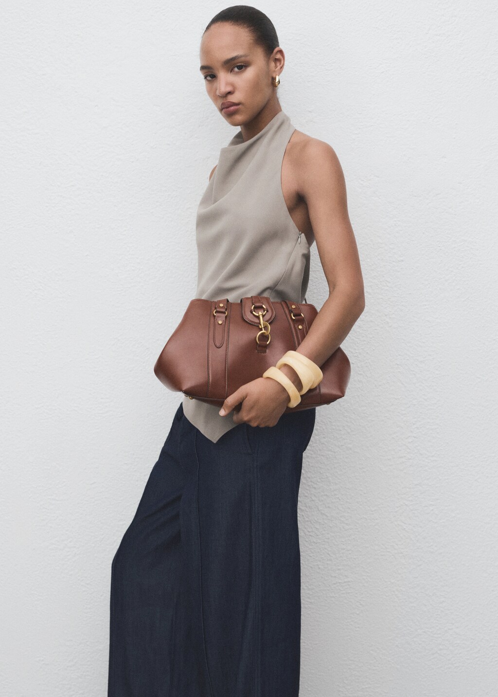 Wide leg denim pants with stitching