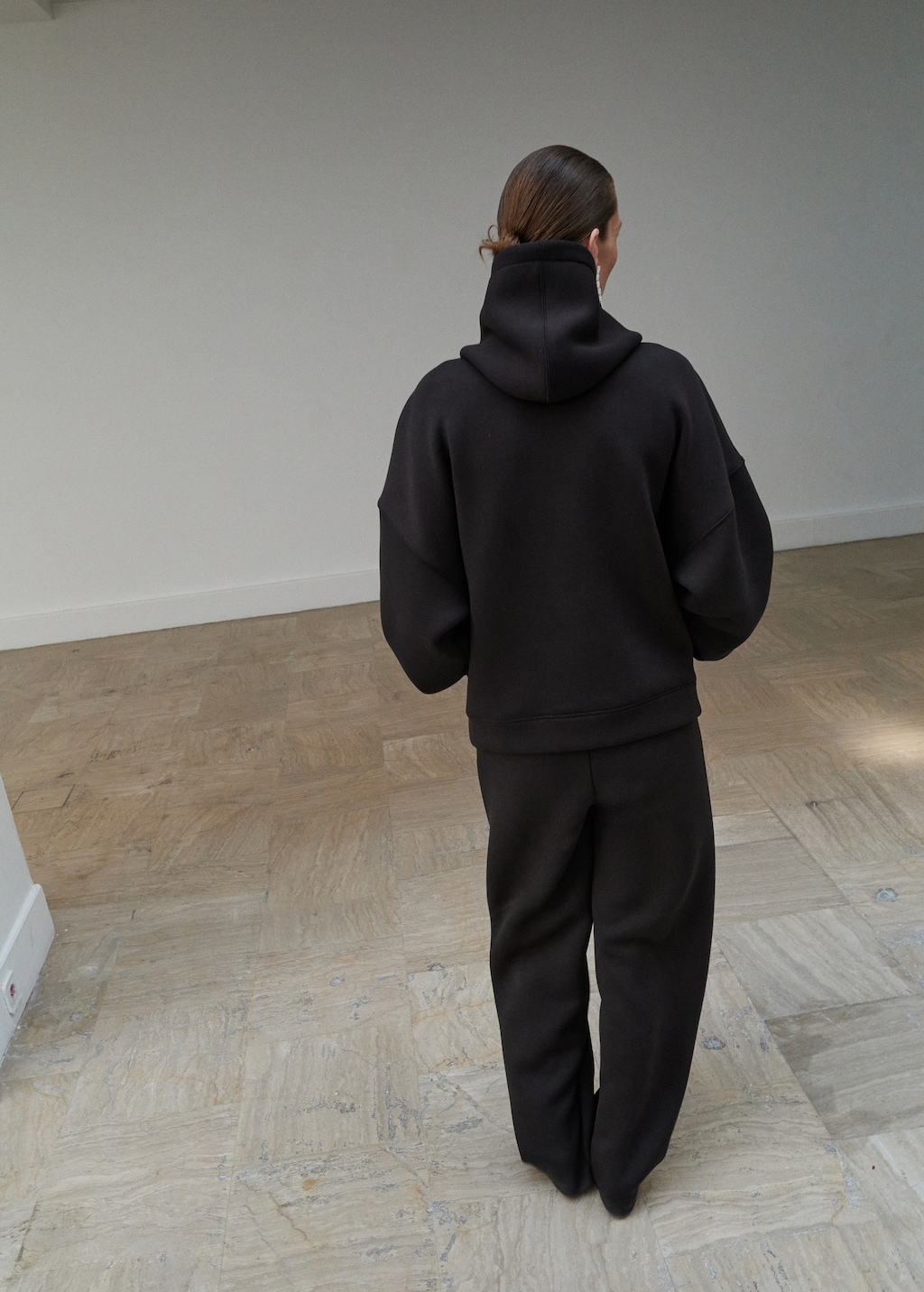 Jogger pants with seam detail