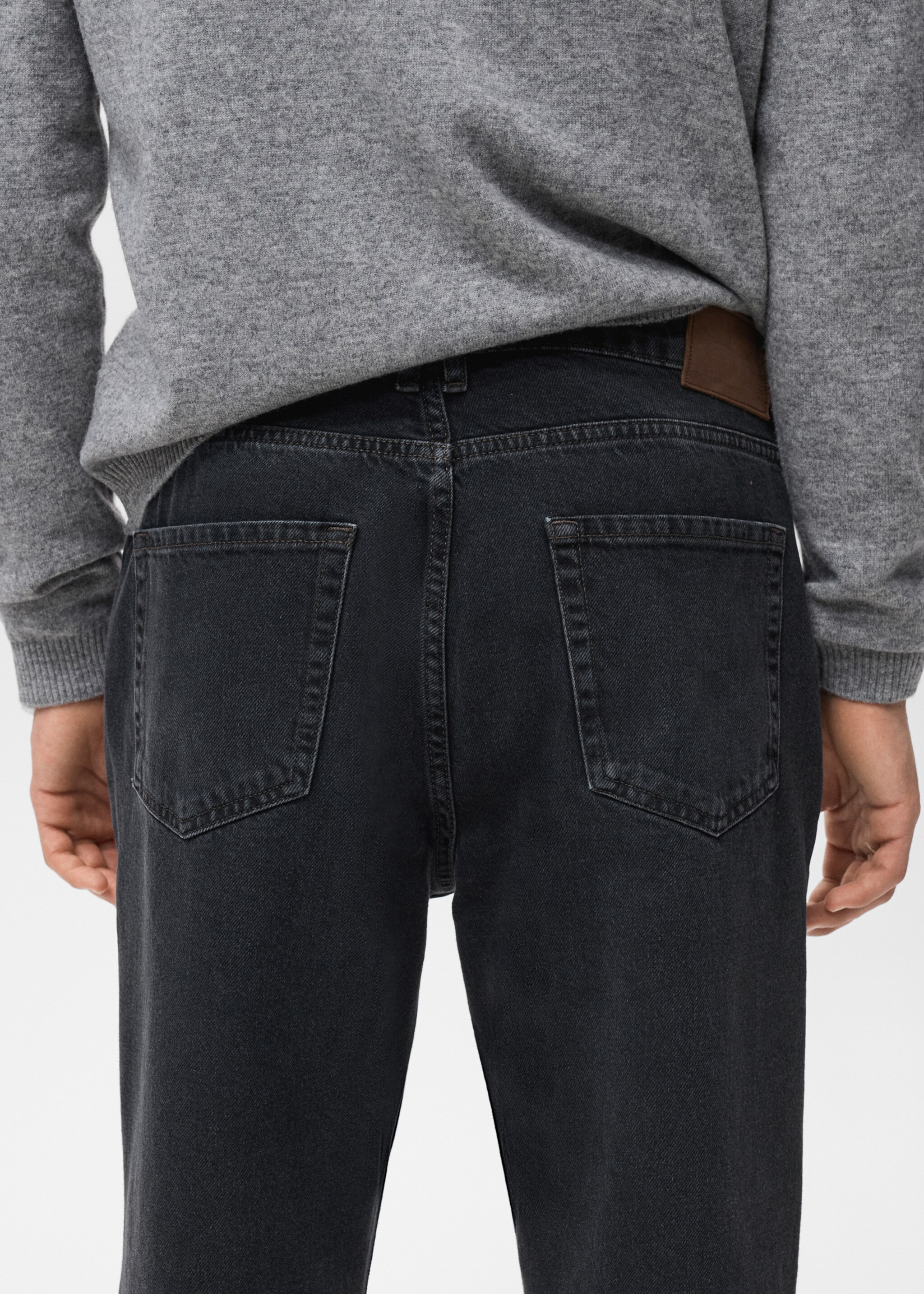 Jeans Lori tapered fit - Detalle del artículo 6, Denim negro. Ref: 17067883-01.