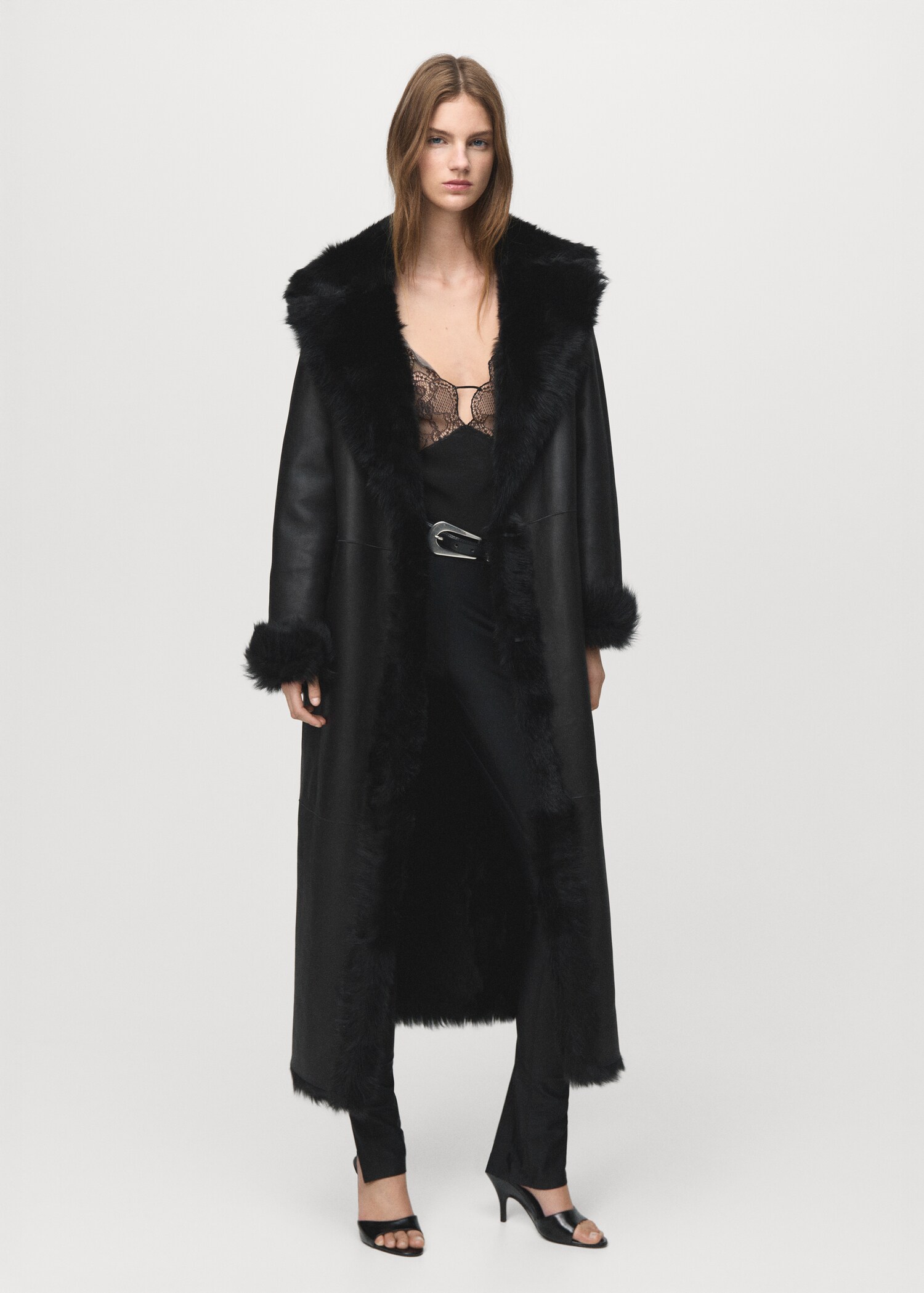 Reversible fur coat - General plane