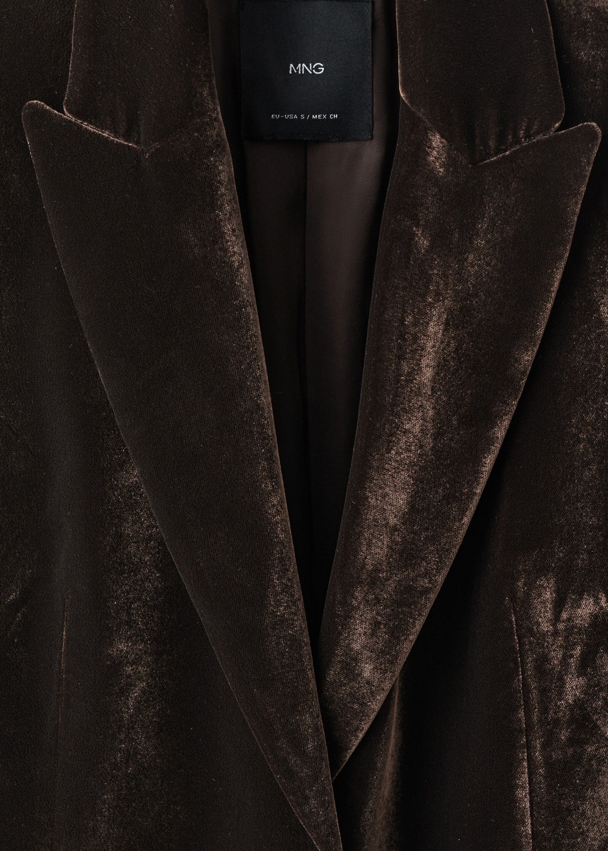 Structured velvet blazer - Details of the article 8, Chocolate. Ref: 17069406-01.