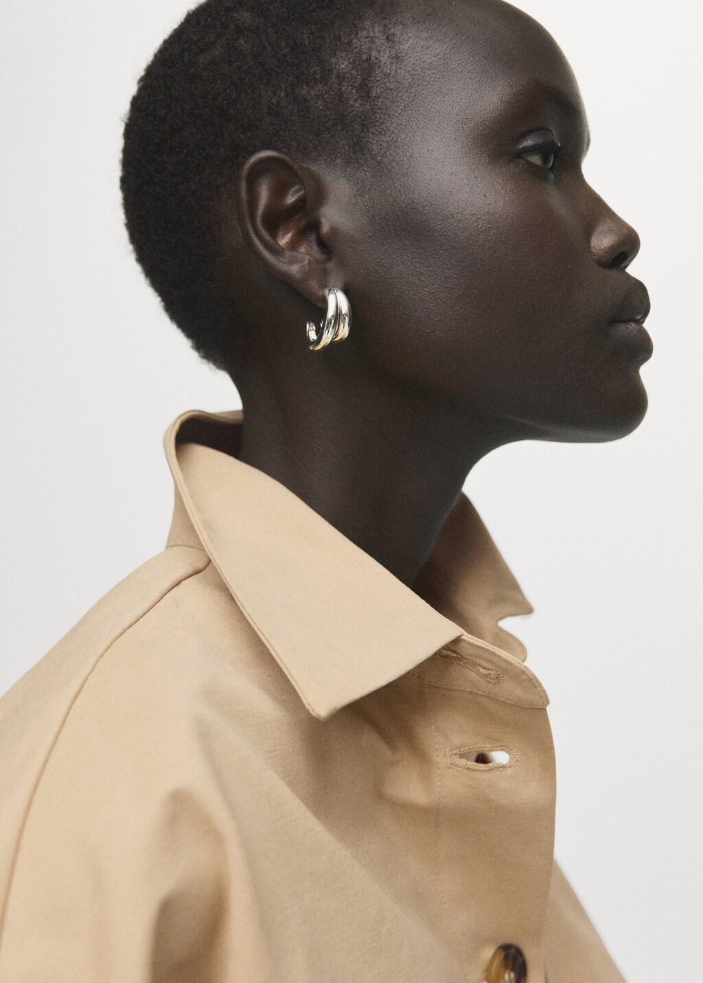 Cape-style cropped trench coat