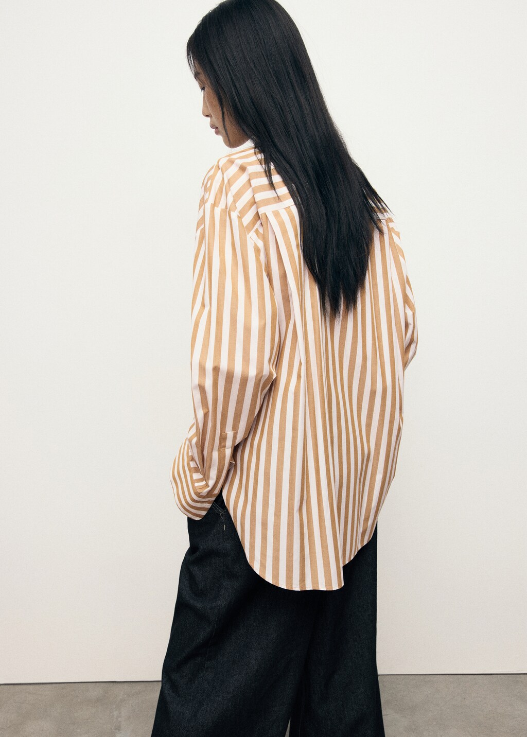 Oversize striped shirt