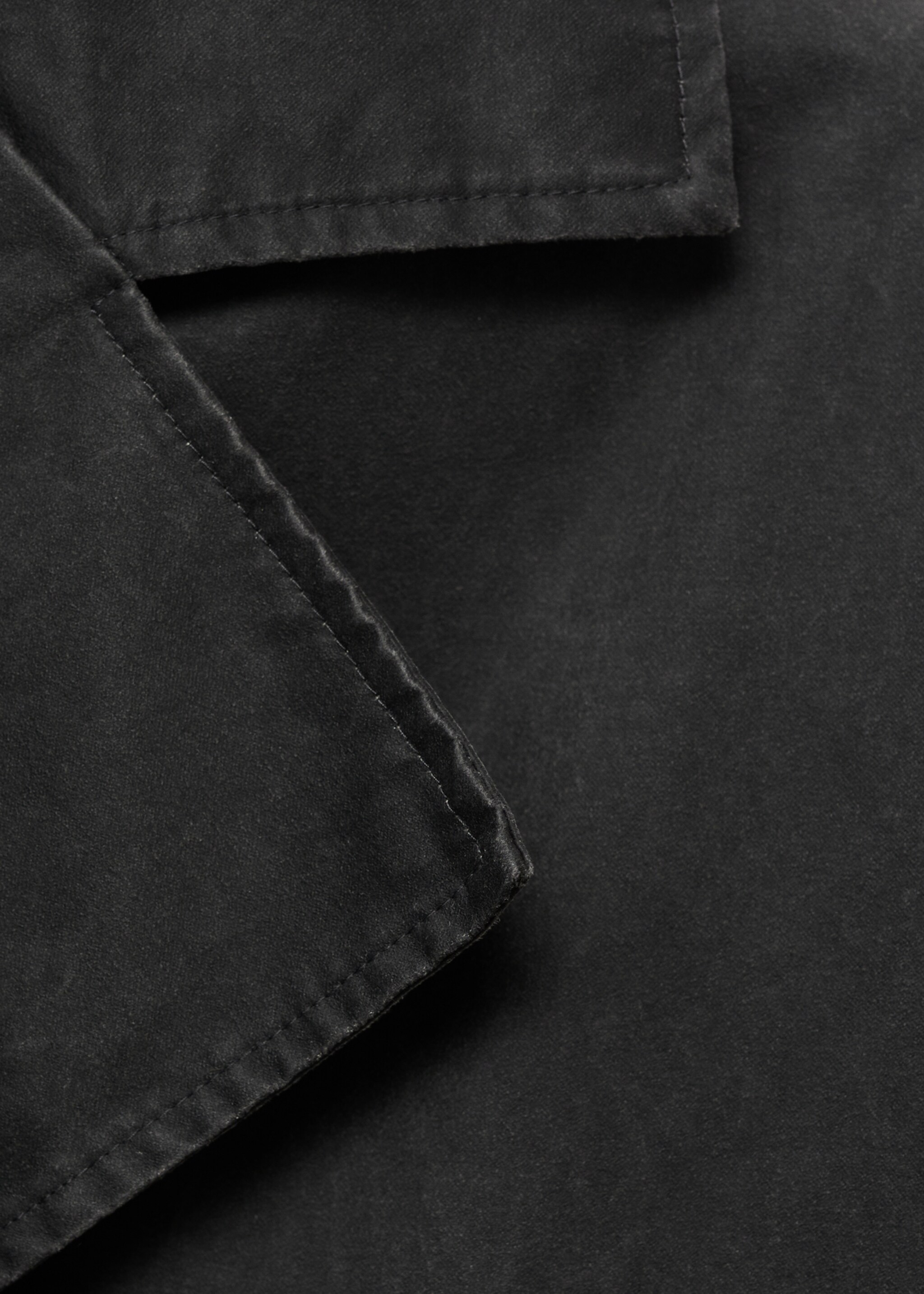 Short trench coat - Details of the article 8, Charcoal. Ref: 17074406-01.