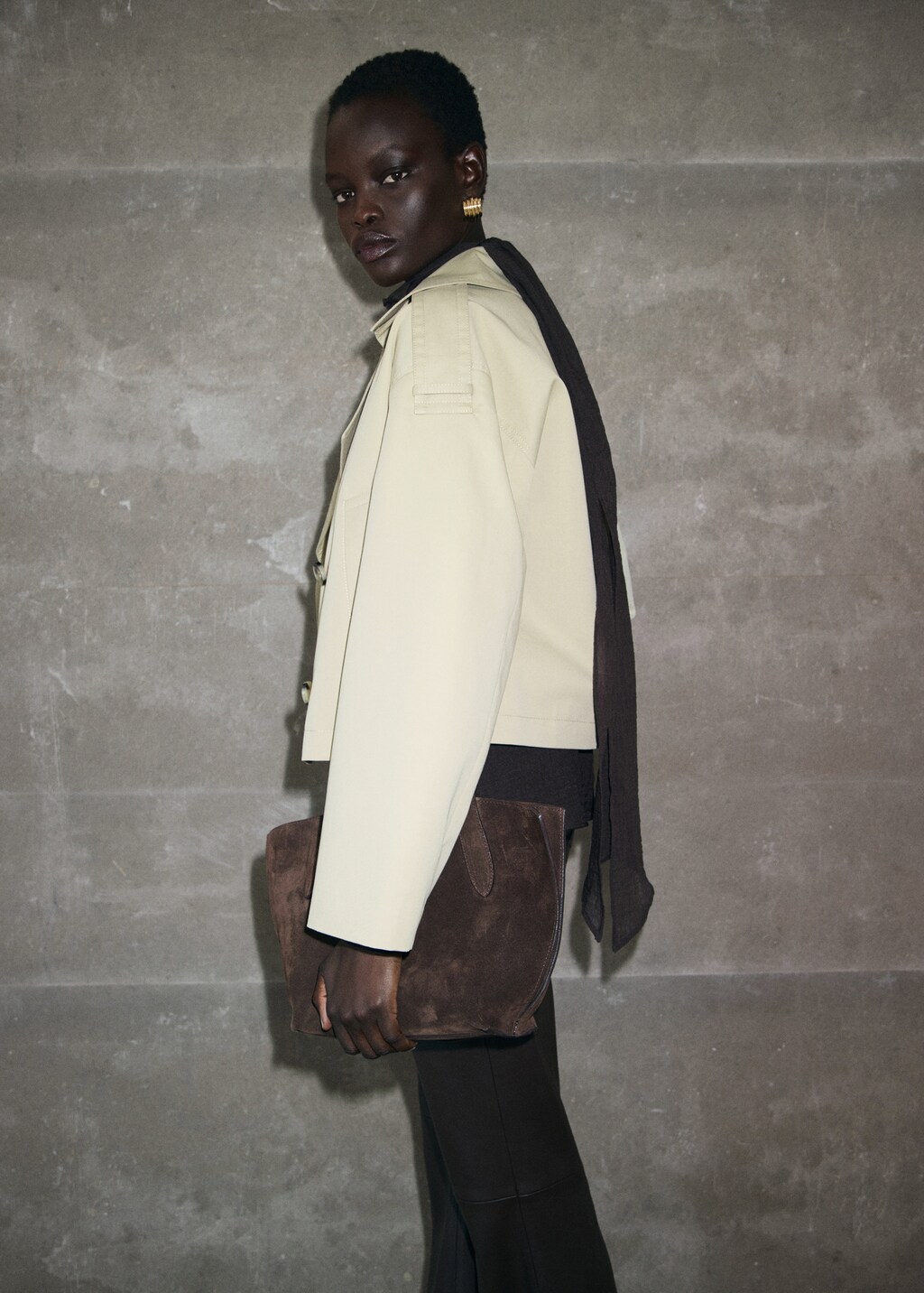 Double-breasted cropped trench coat