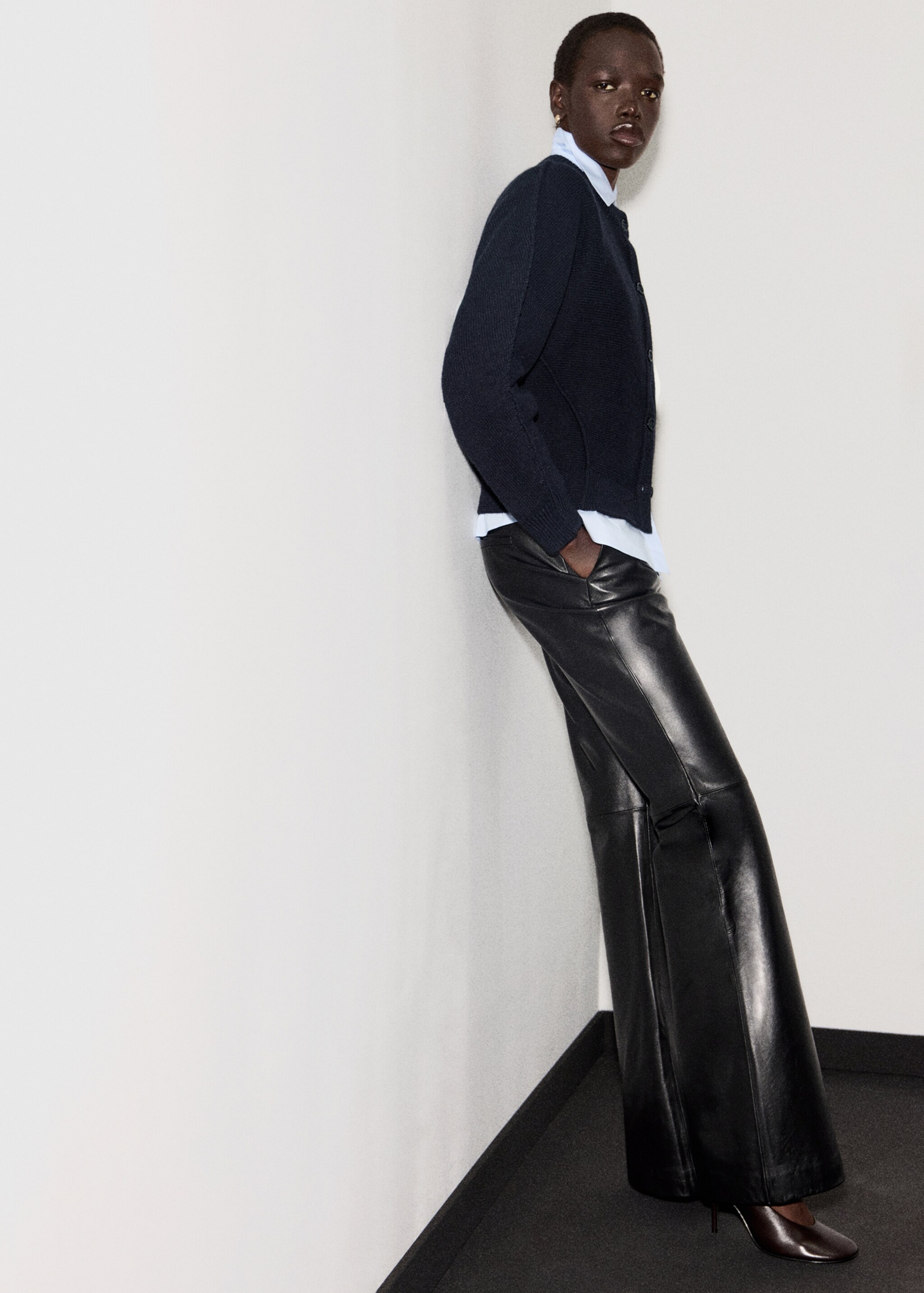 Straight-fit cardigan with buttons - General plane, Dark Navy. Ref: 17075823-02.