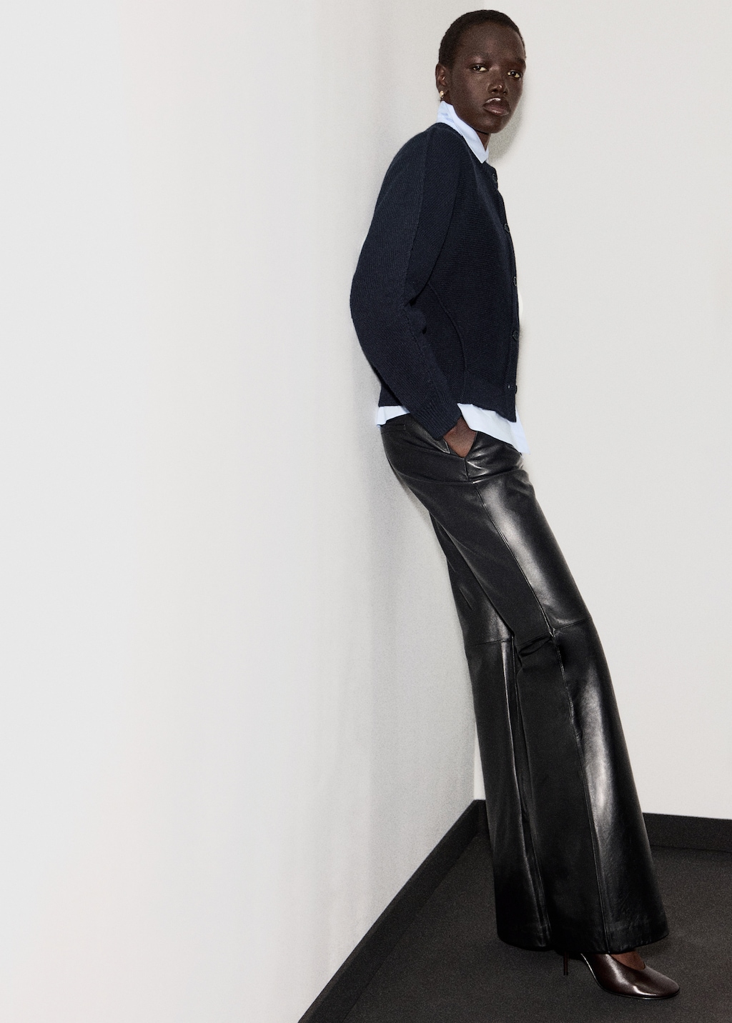 Straight-fit cardigan with buttons