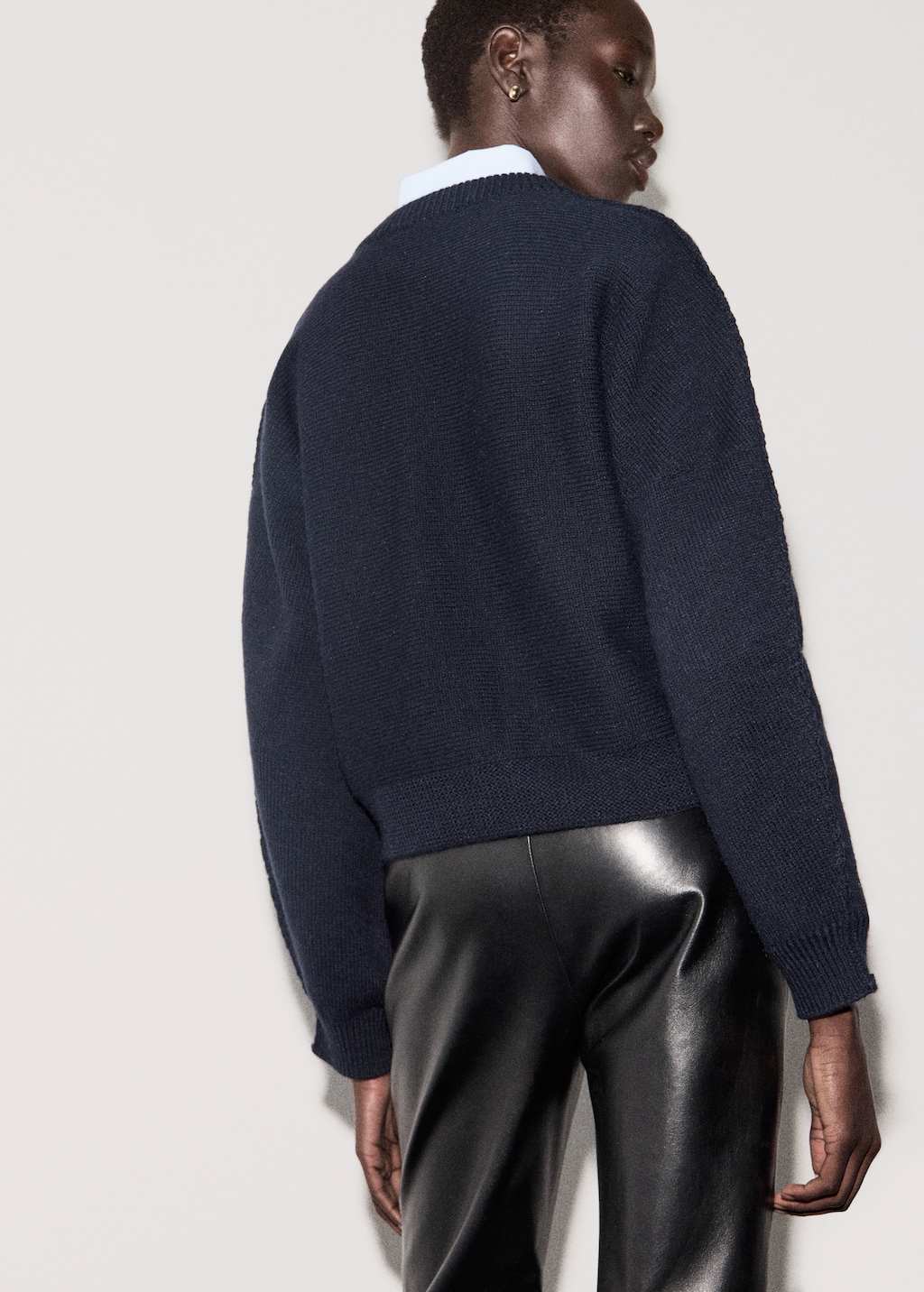 Straight-fit cardigan with buttons