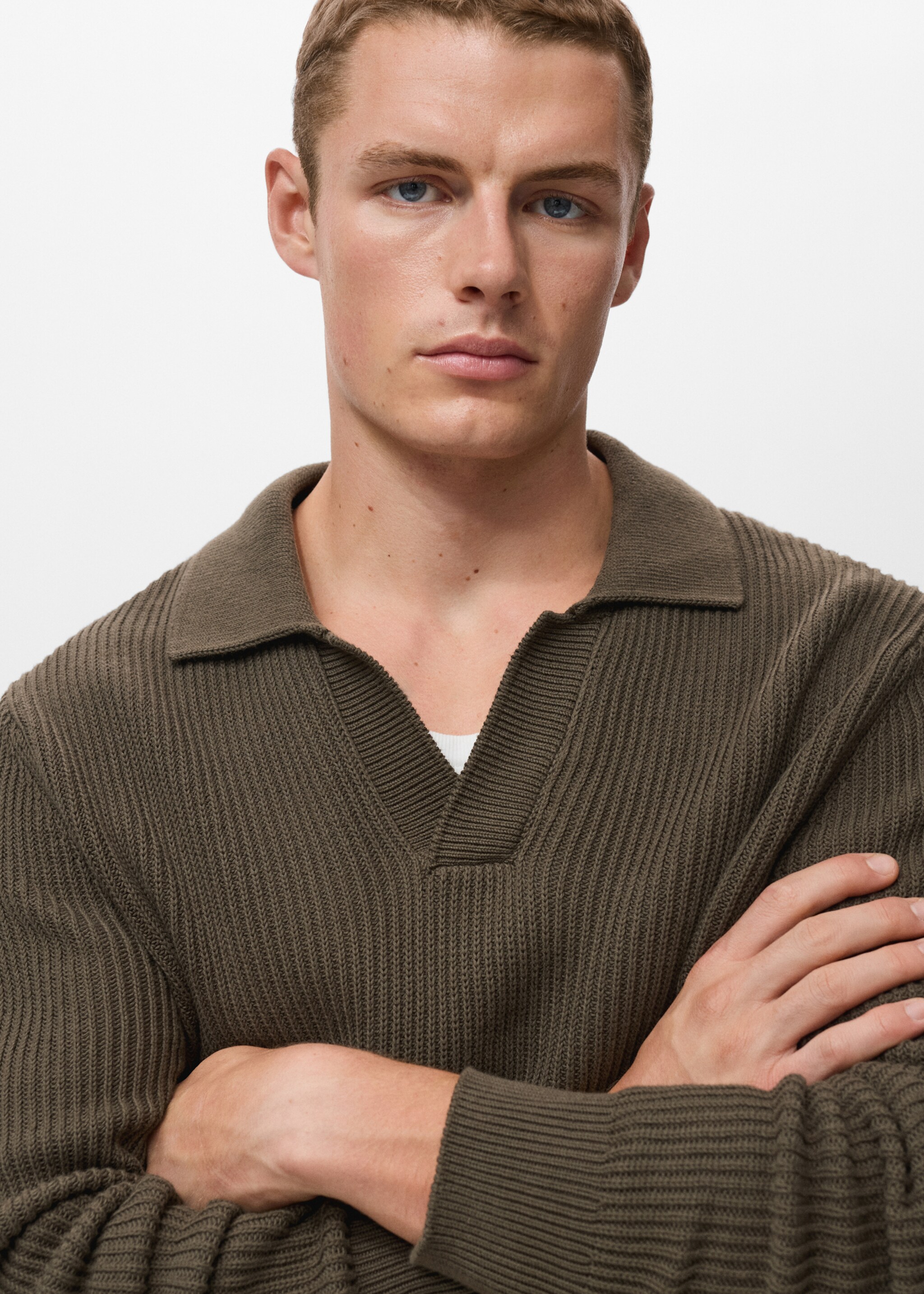 Structured cotton polo sweater - Details of the article 1, Olive Green. Ref: 17075972-01.