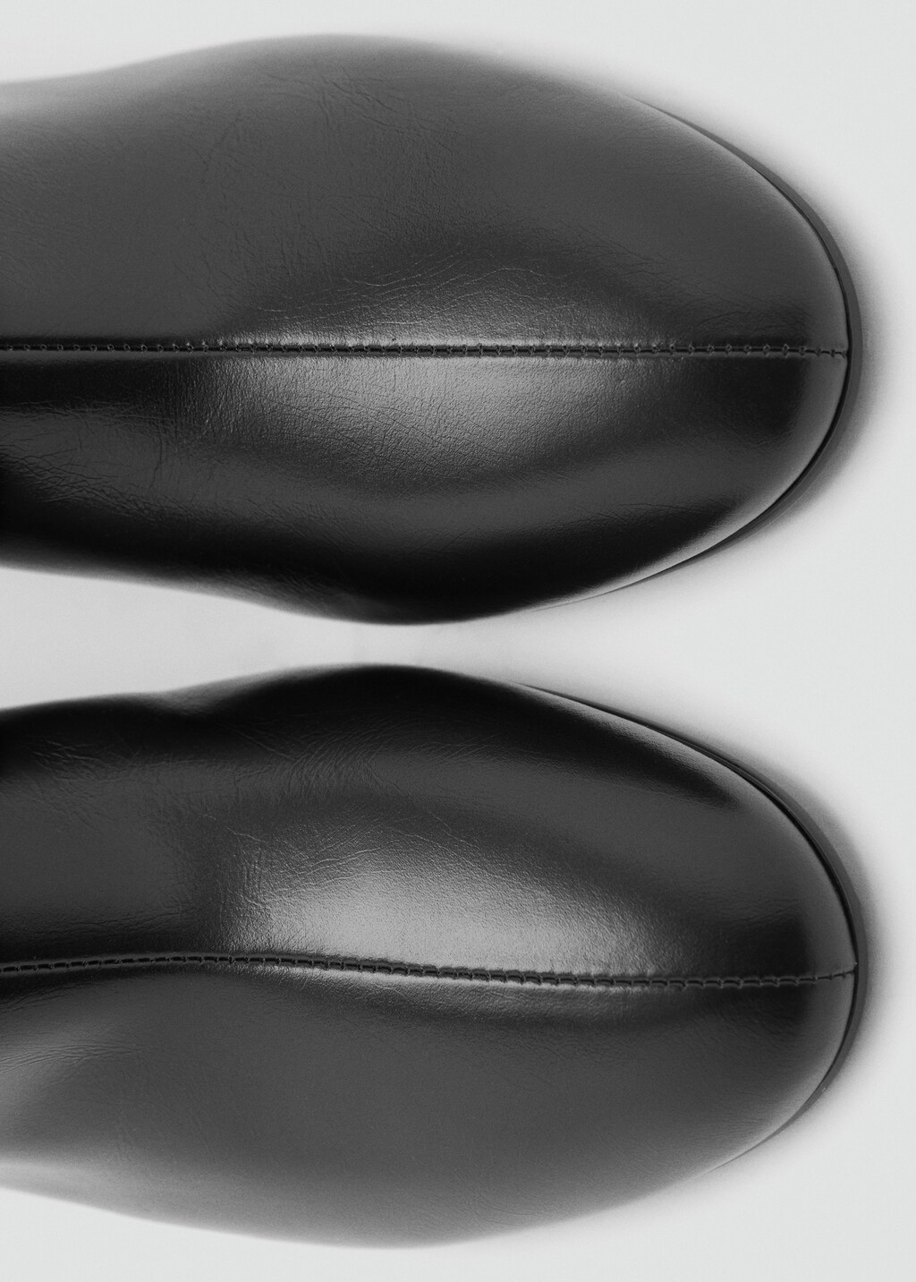 Leather ankle boots with block heel