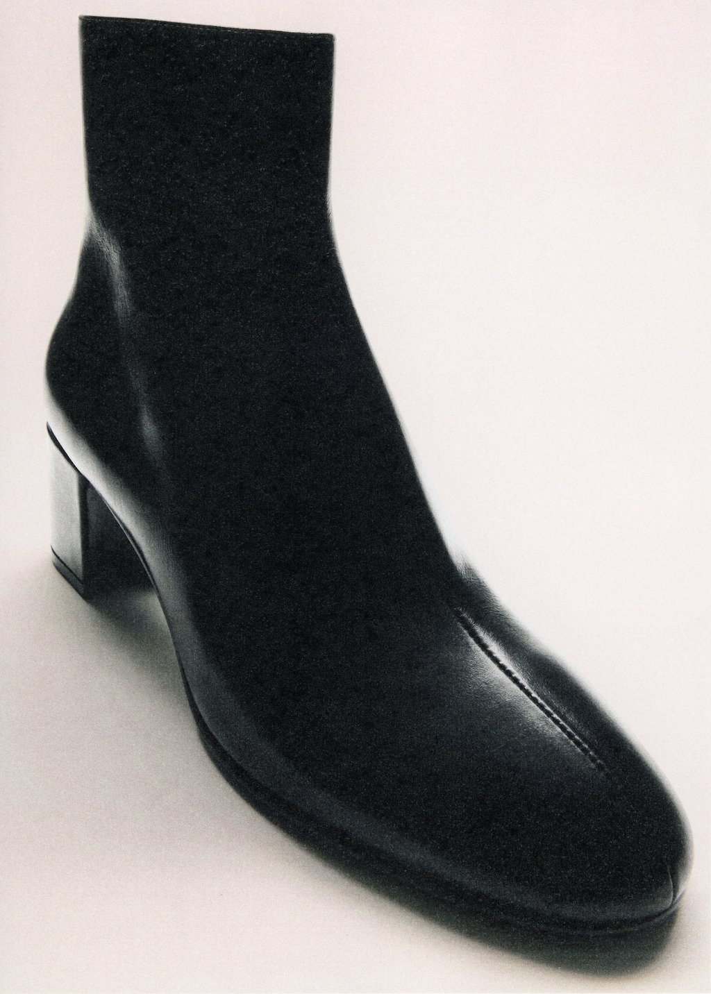 Leather ankle boots with block heel