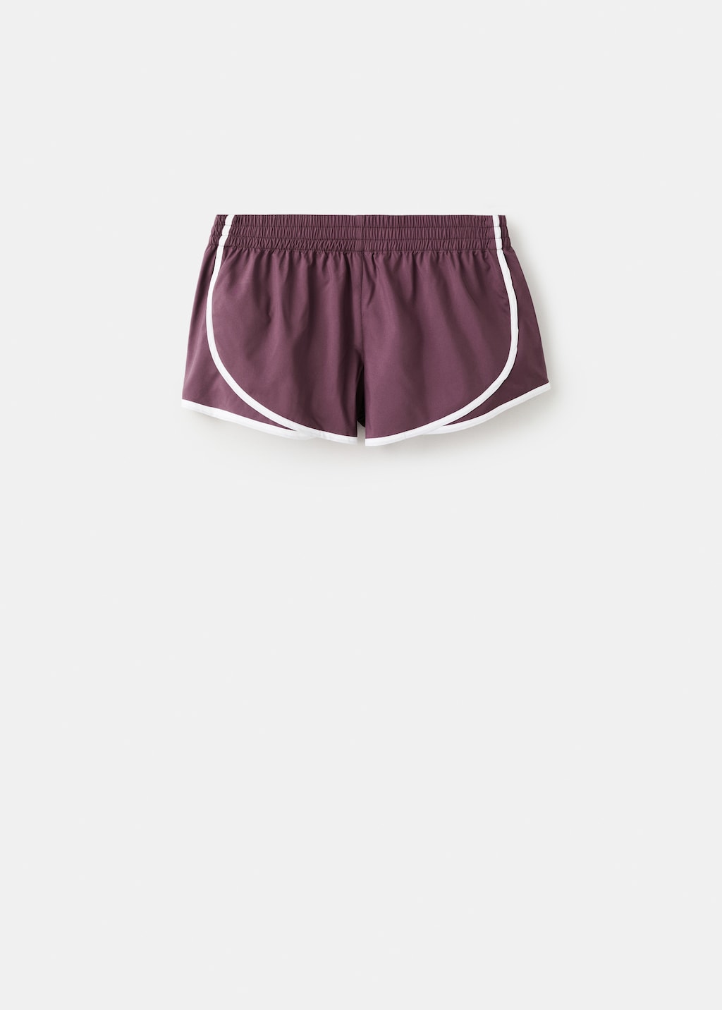 Shorts with contrasting stripes