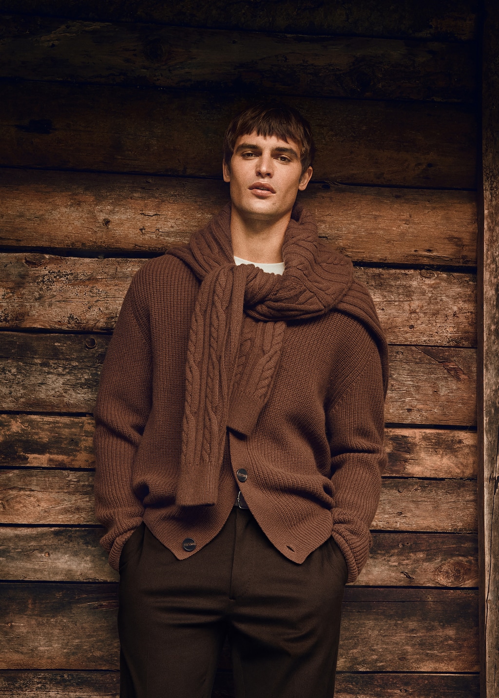 100% wool cardigan with buttons