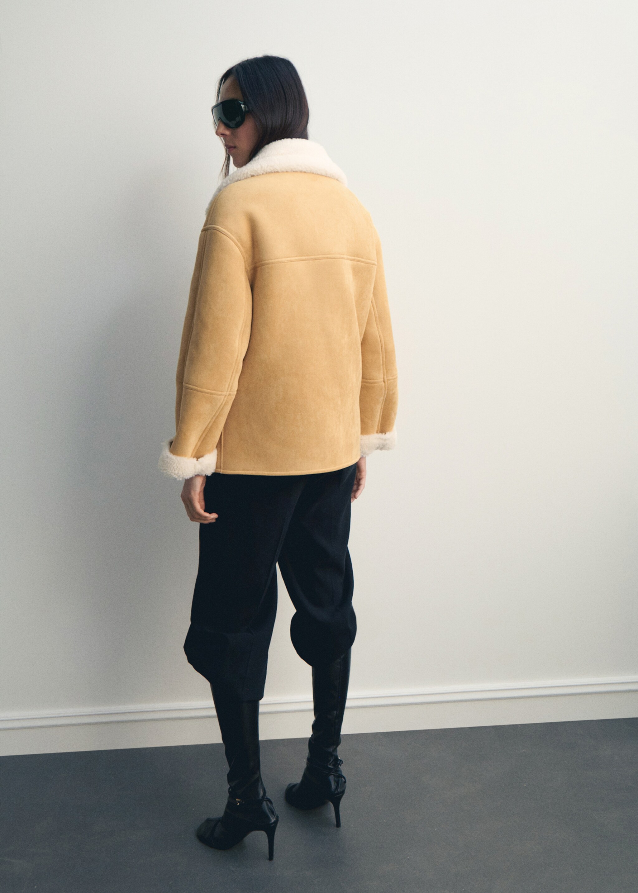 Suede-effect jacket with sheepskin collar - Reverse of the article, Medium Brown. Ref: 17078634-01.