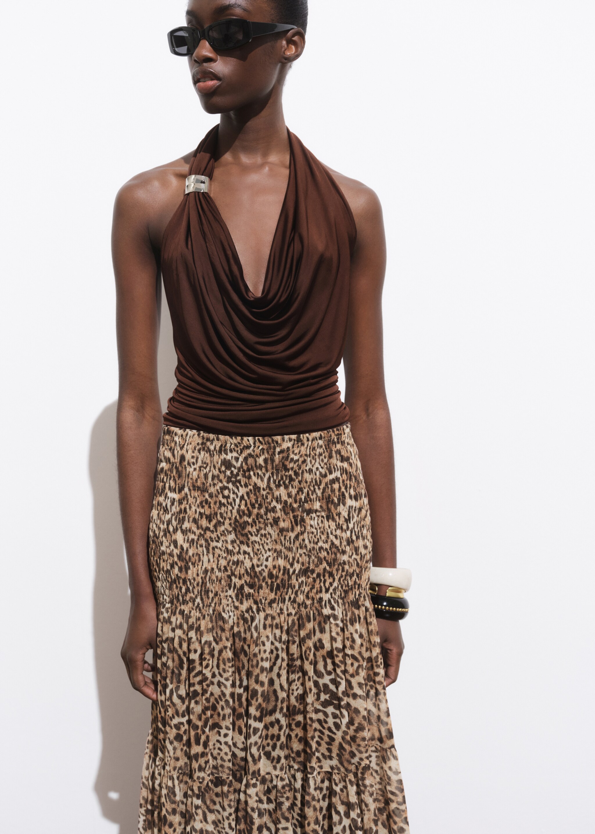 Draped top with metallic detail - Medium plane