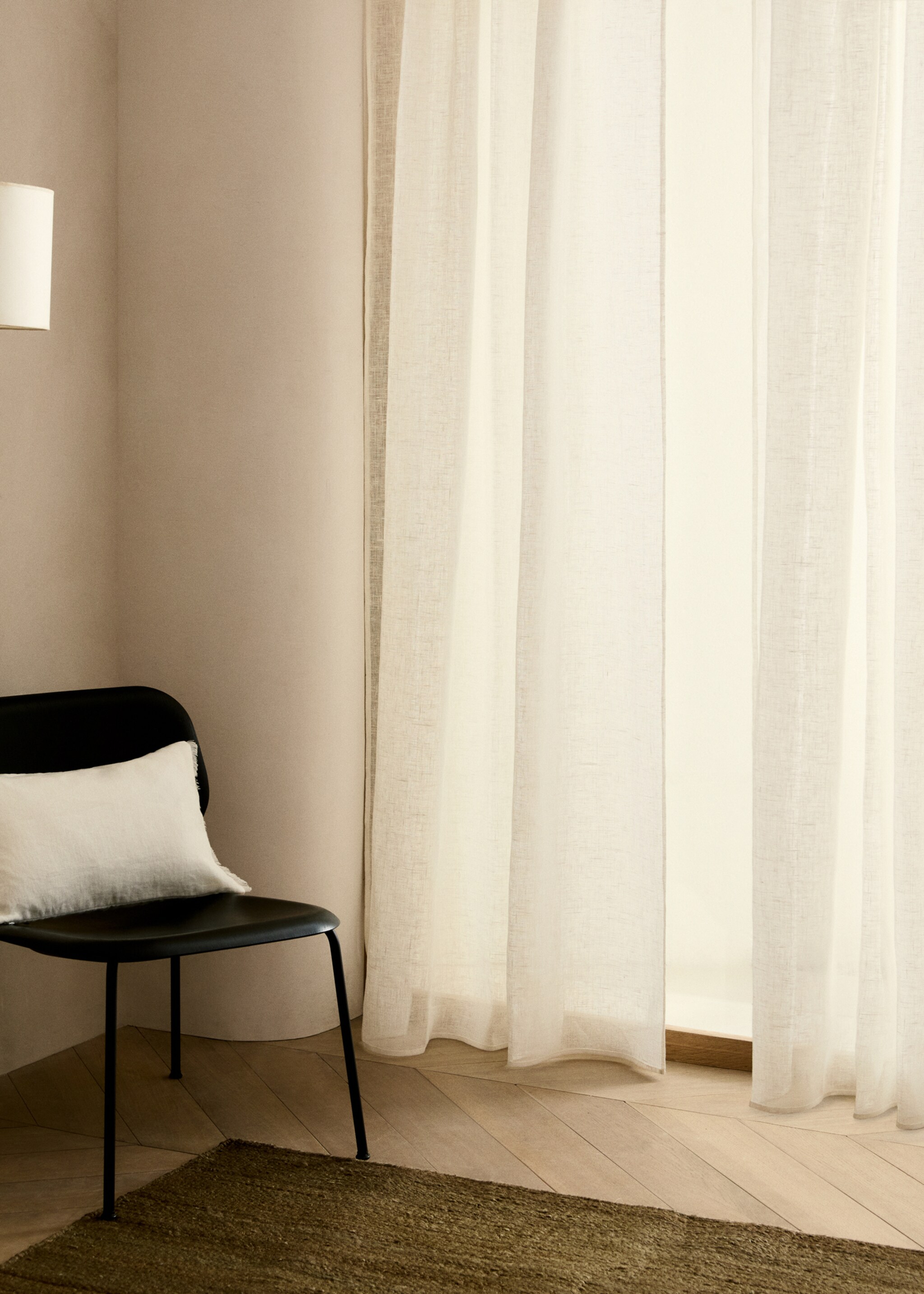 Linen curtain with net structure - General plane