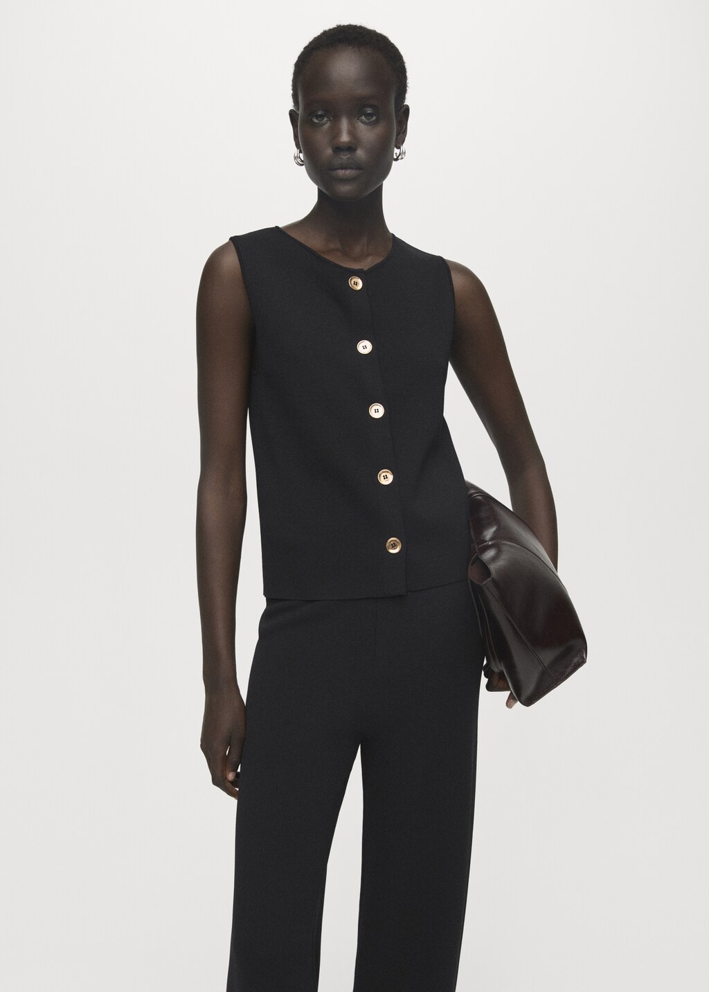 Knitted pants with elastic waistband