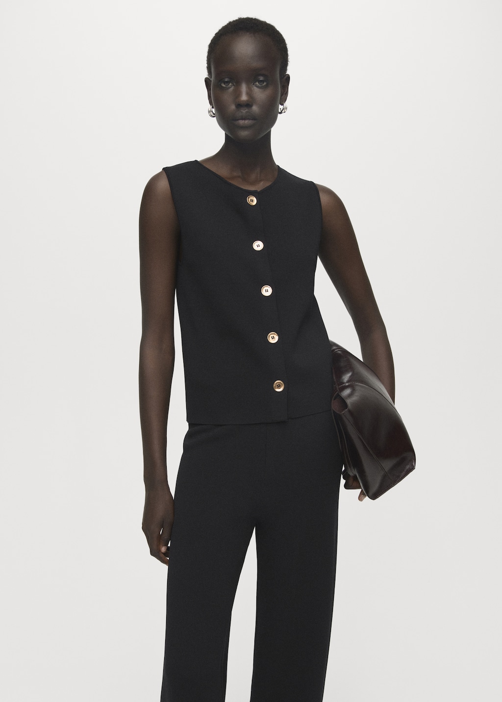 Knitted pants with elastic waistband