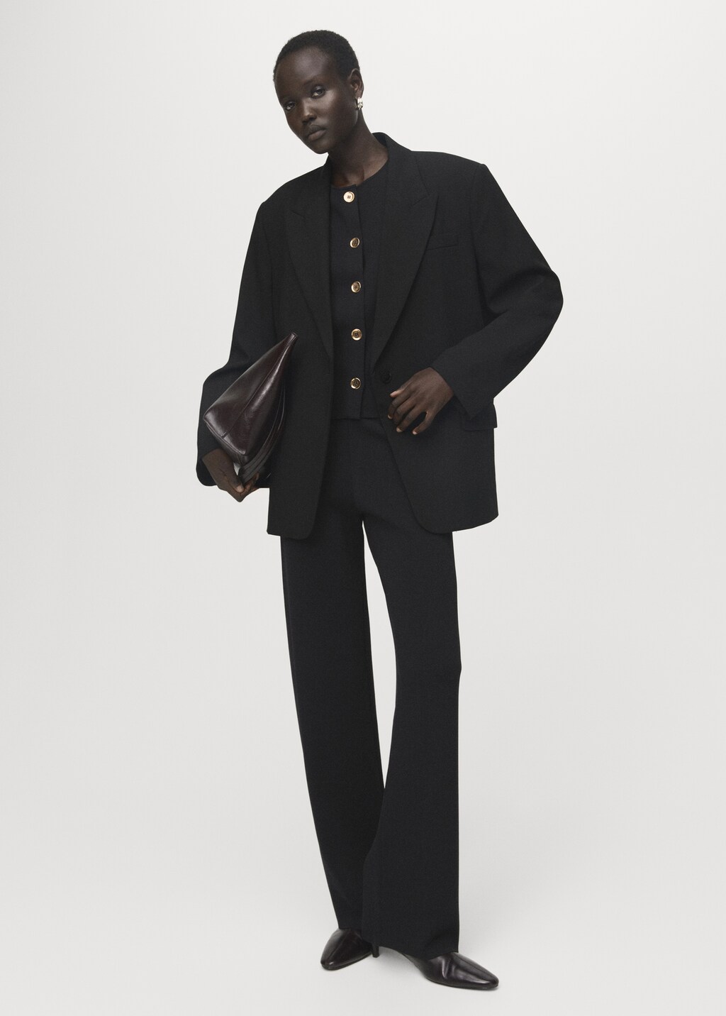 Knitted pants with elastic waistband