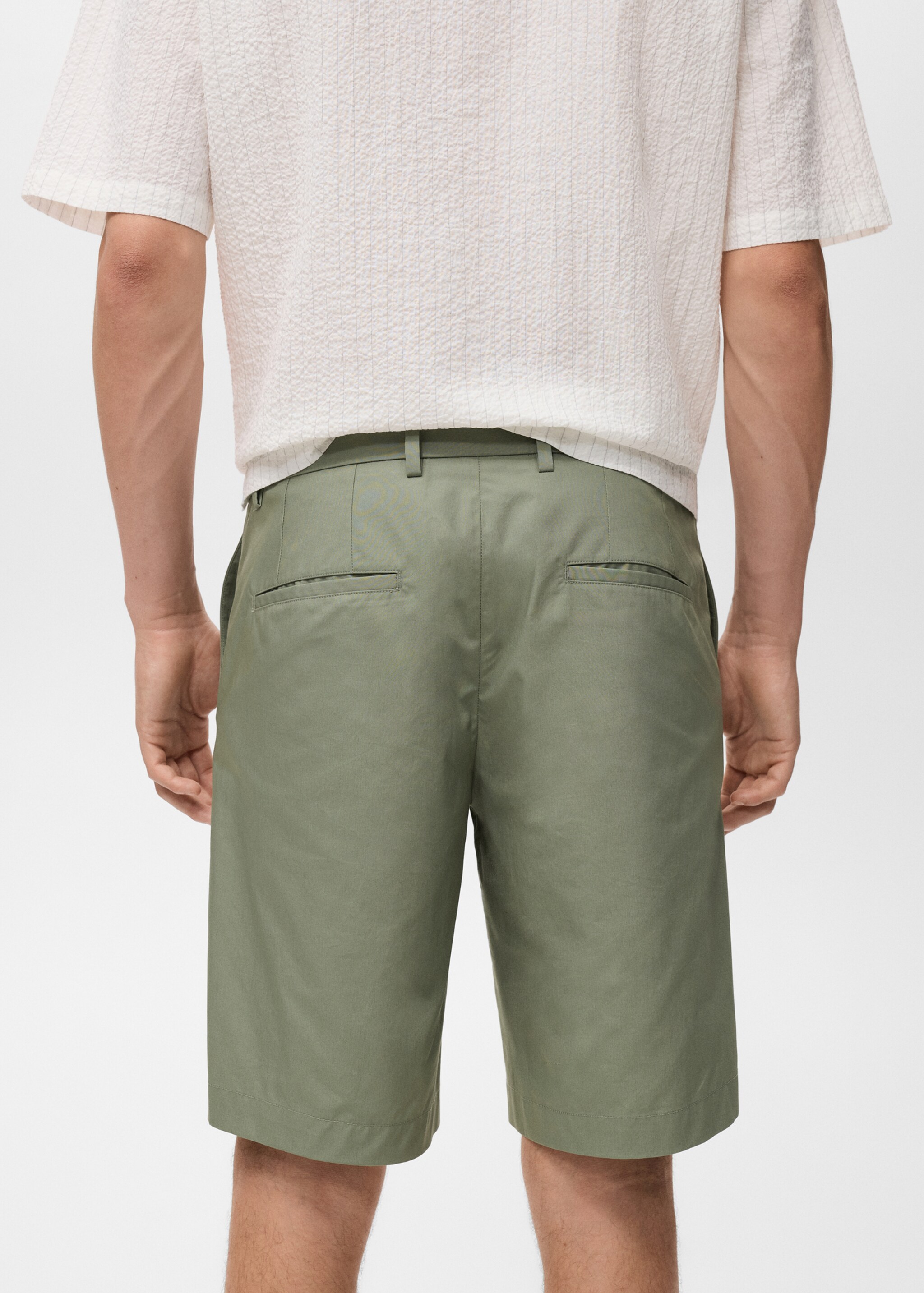 Slim-fit chino cotton bermuda shorts - Details of the article 3