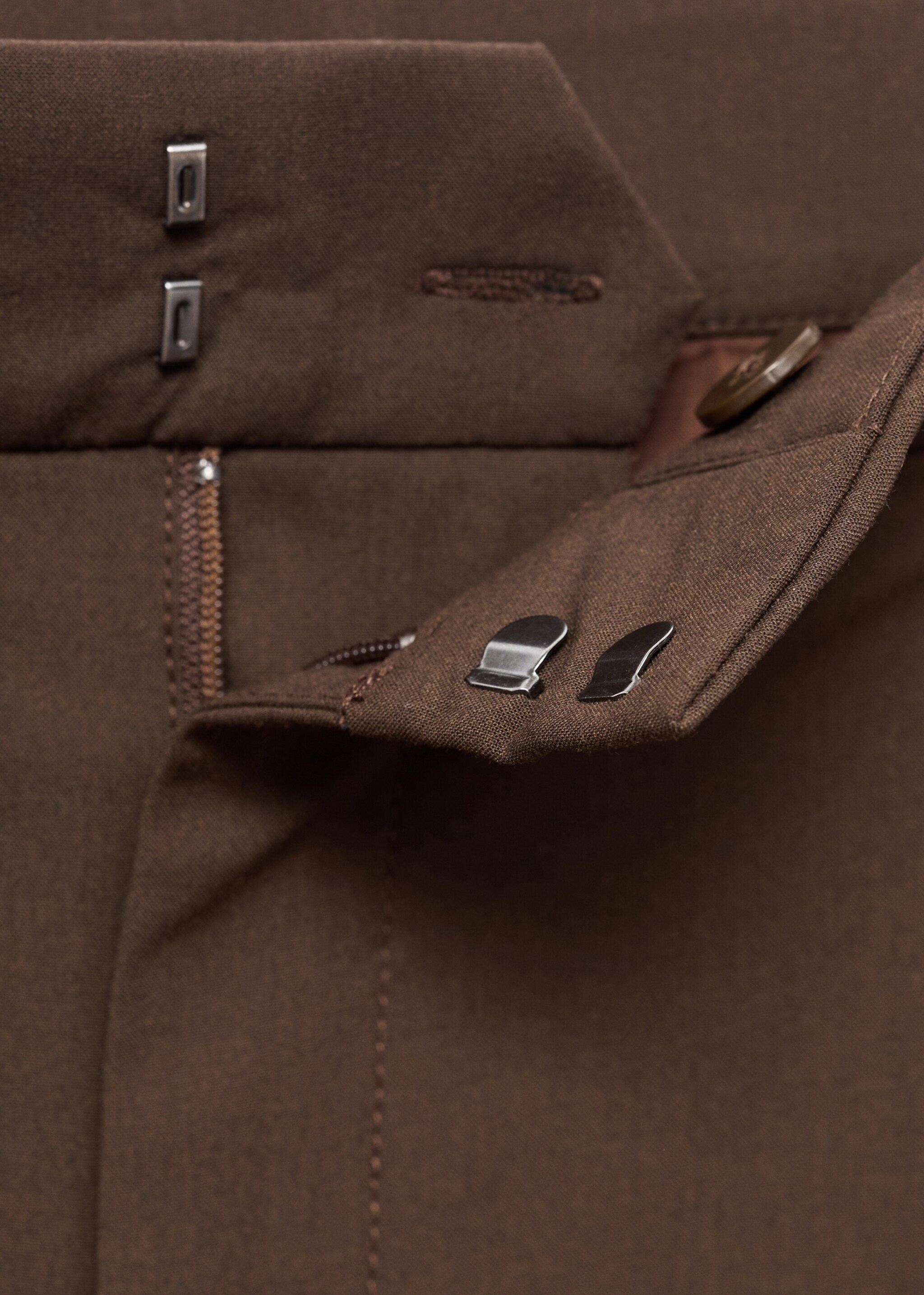 Low-rise wide-leg pants - Details of the article 8, Brown. Ref: 17094096-01.