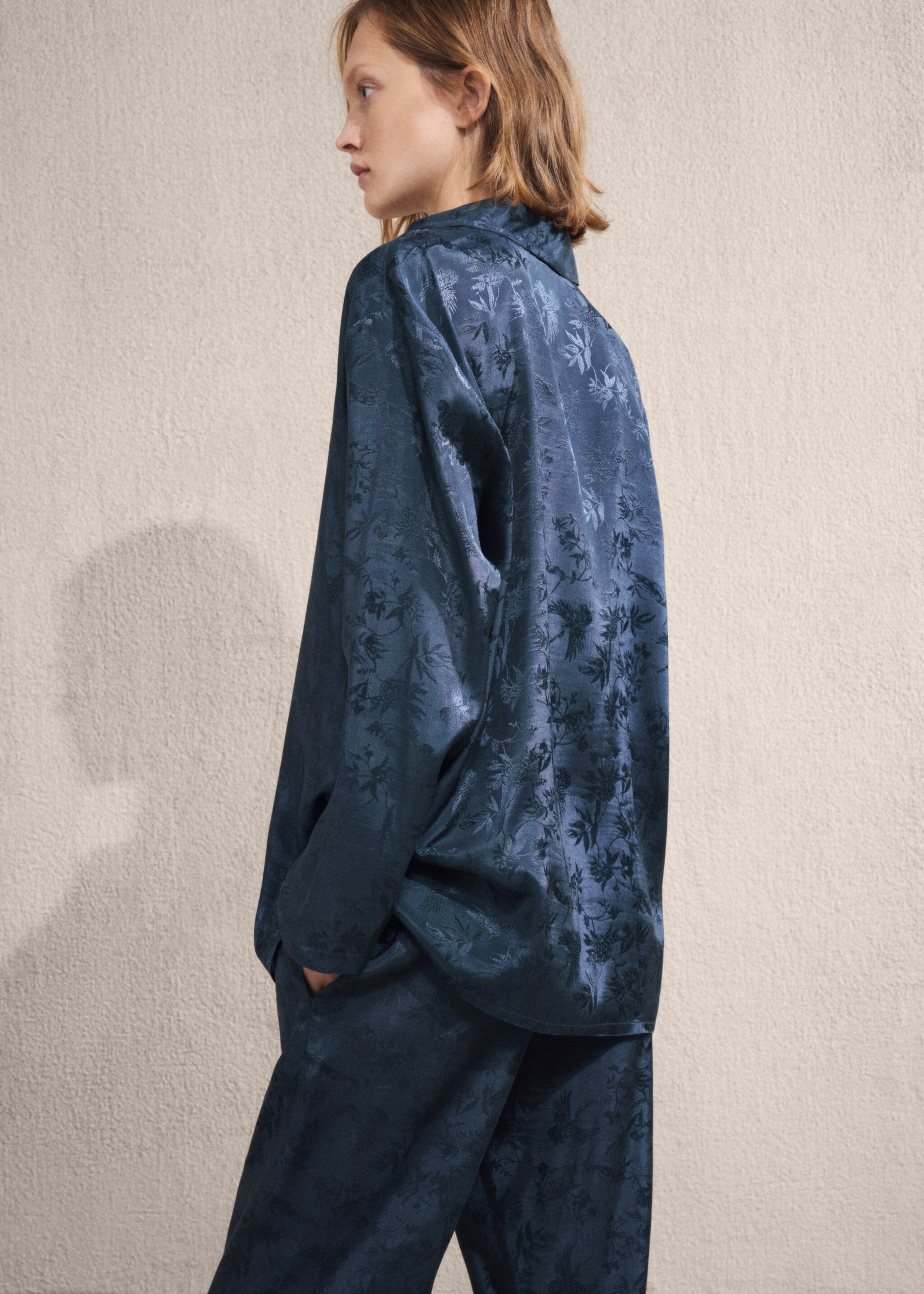 Jacquard satin pyjama shirt - Reverse of the article, Night Blue. Ref: 17094106-01.