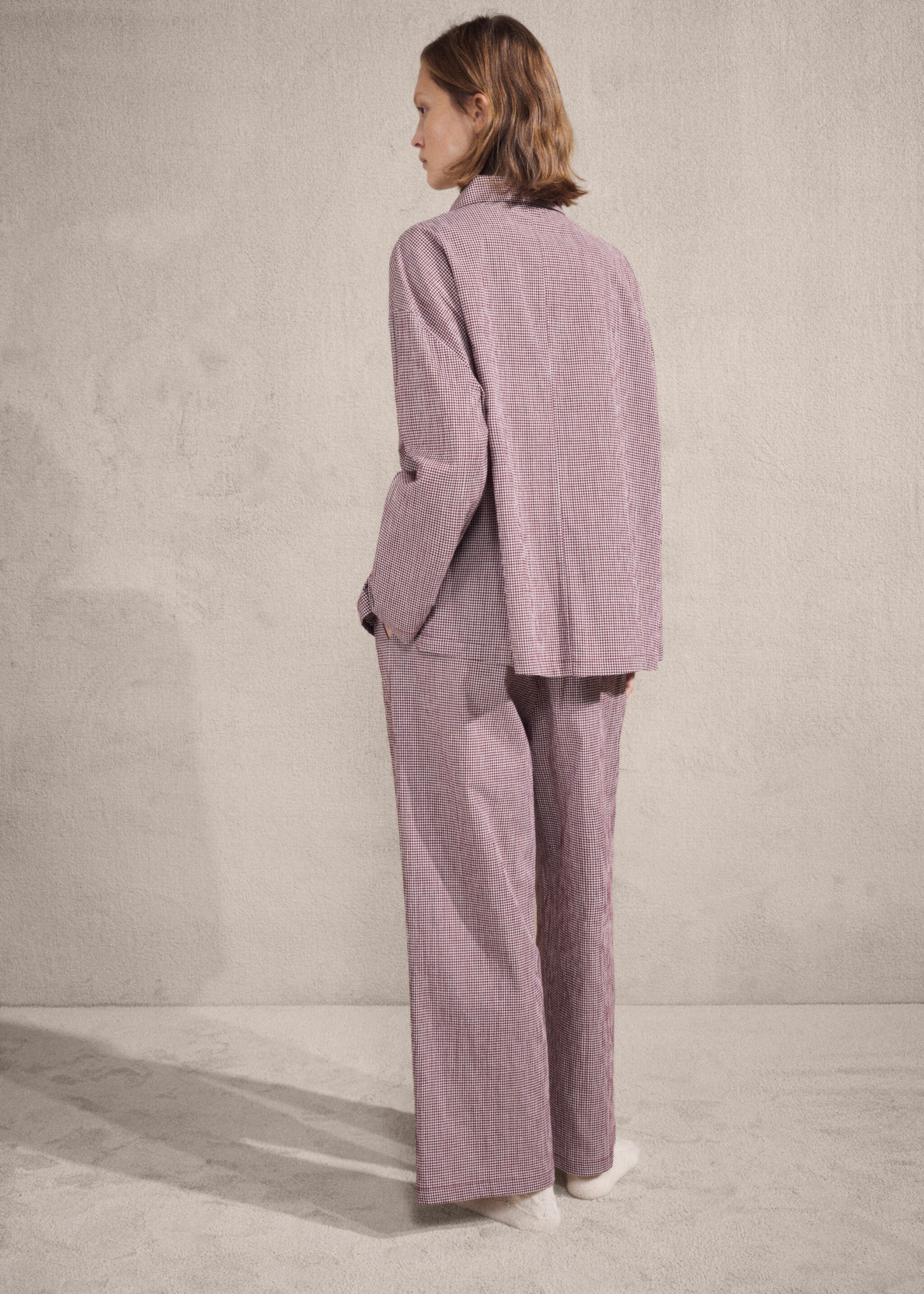 Two-piece cotton pyjamas in gingham check - Reverse of the article, Red. Ref: 17094107-01.