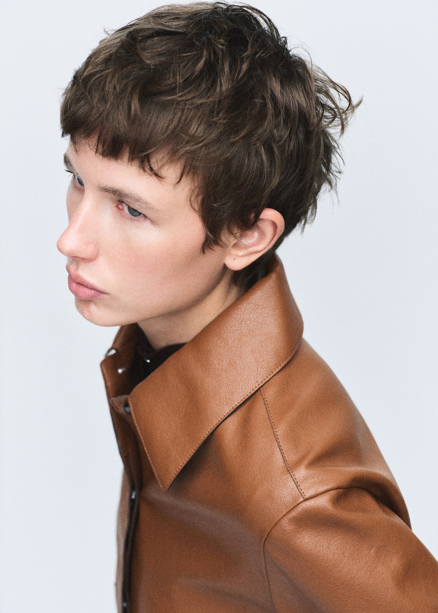 Leather-effect jacket with pockets - Details of the article 1
