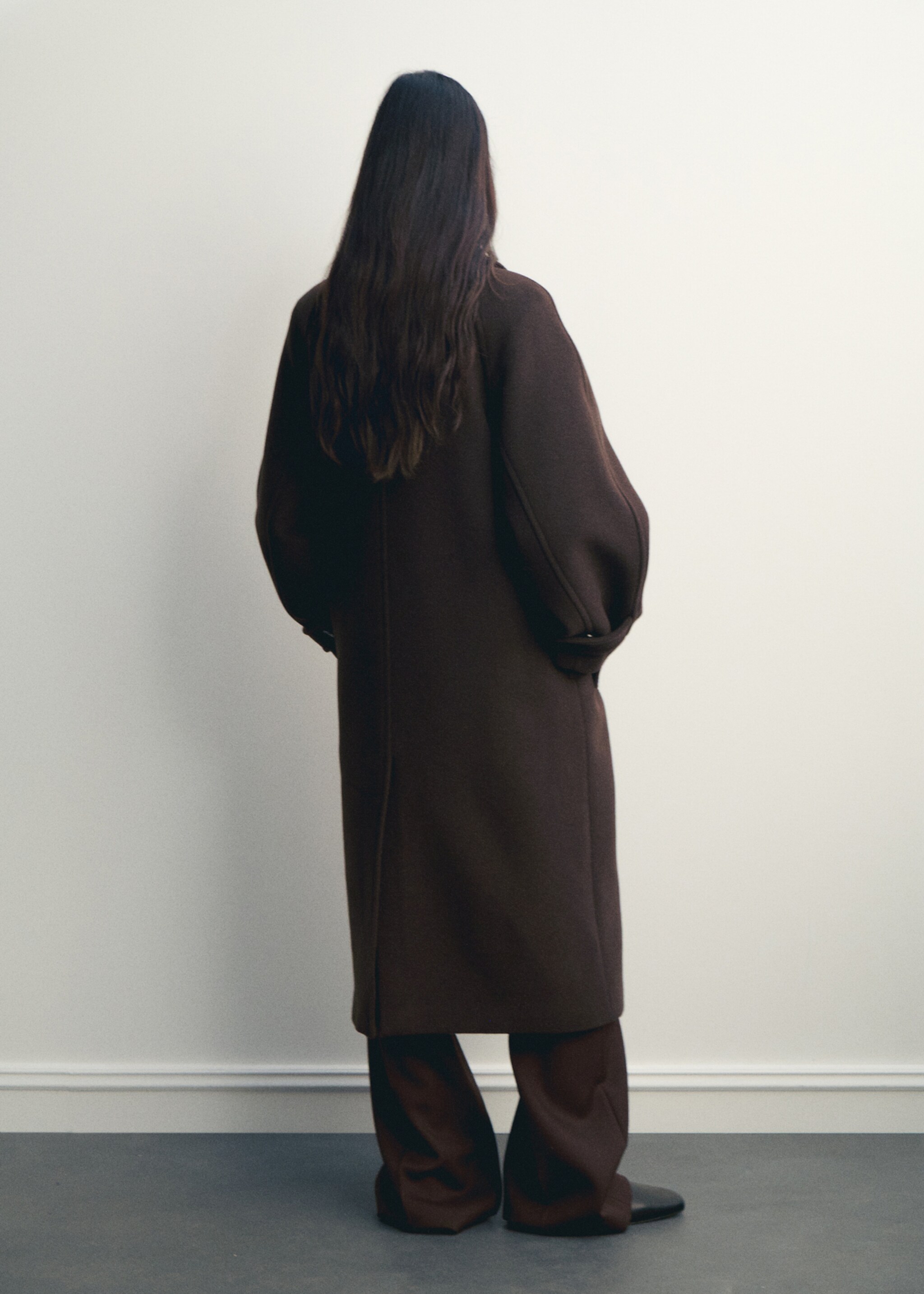 Buttoned wool coat - Reverse of the article, Coffee. Ref: 17096358-02.