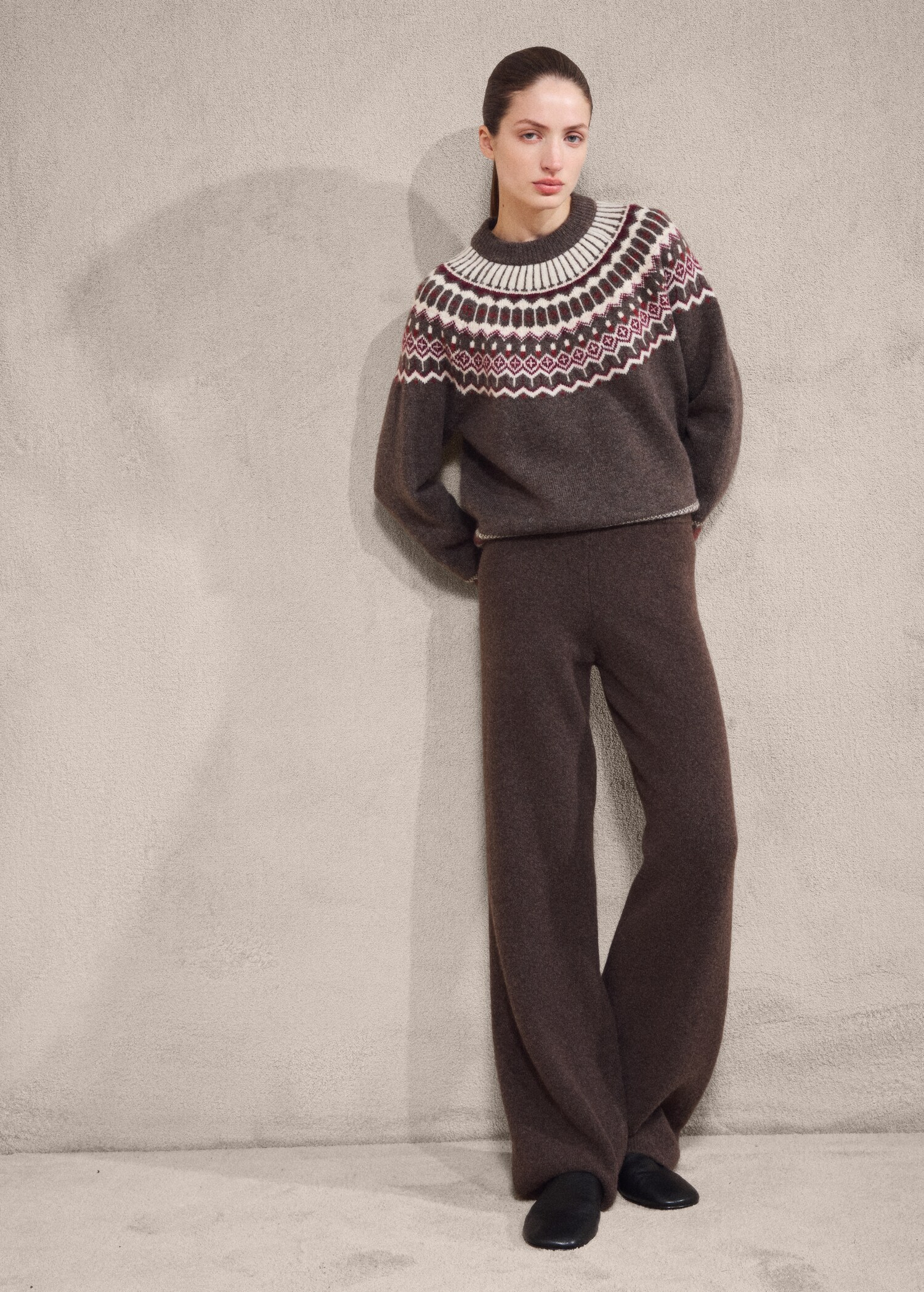 Pull jacquard à col rond - Plan général