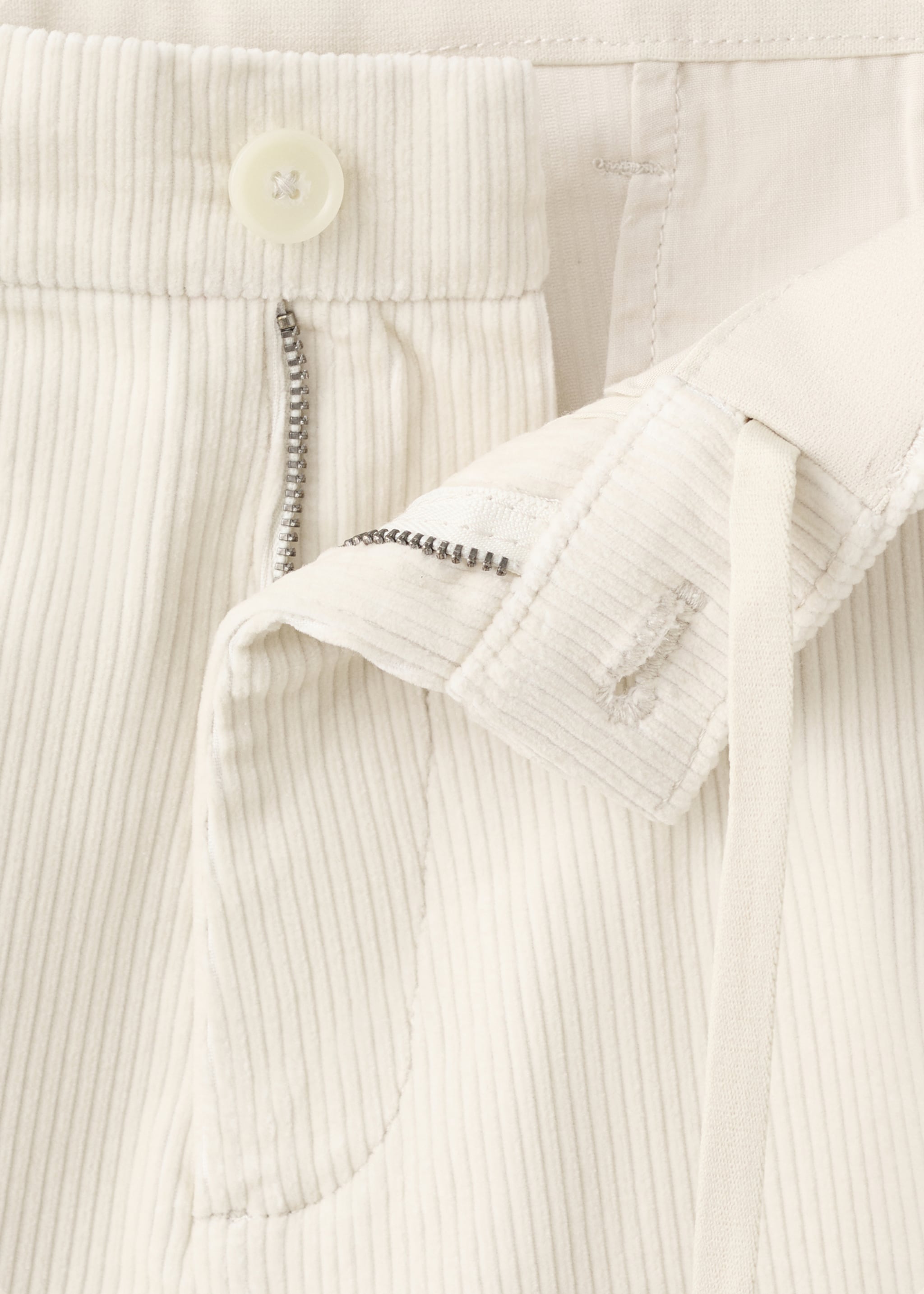 بنطلون ضيق بقصة ضيقة من الكوردروي - تفاصيل المنتج 0, بيج فاتح. Ref: 27001195-00.