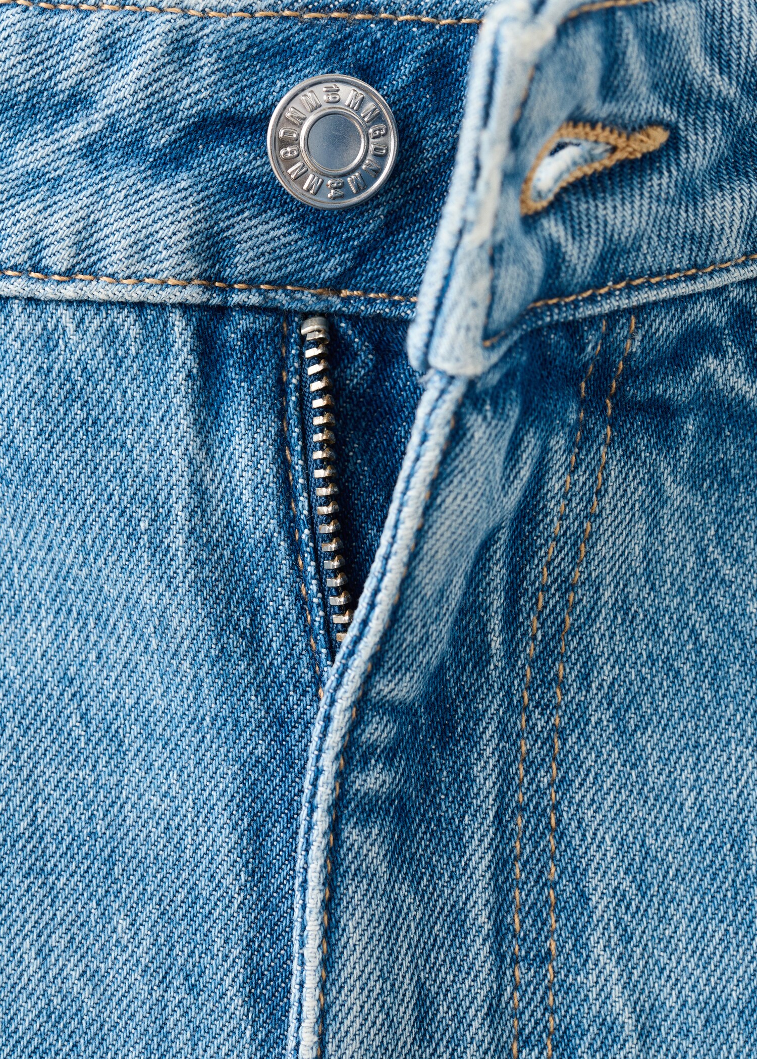 Fiona flared mid-rise jeans - Details of the article 8