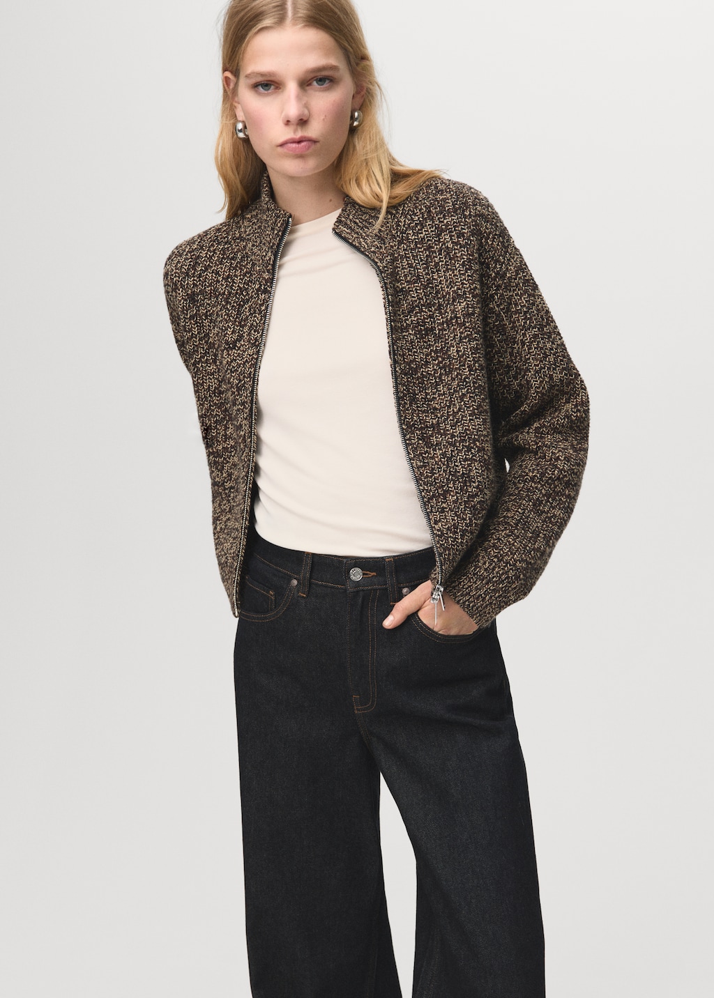 Turned-up straight jeans