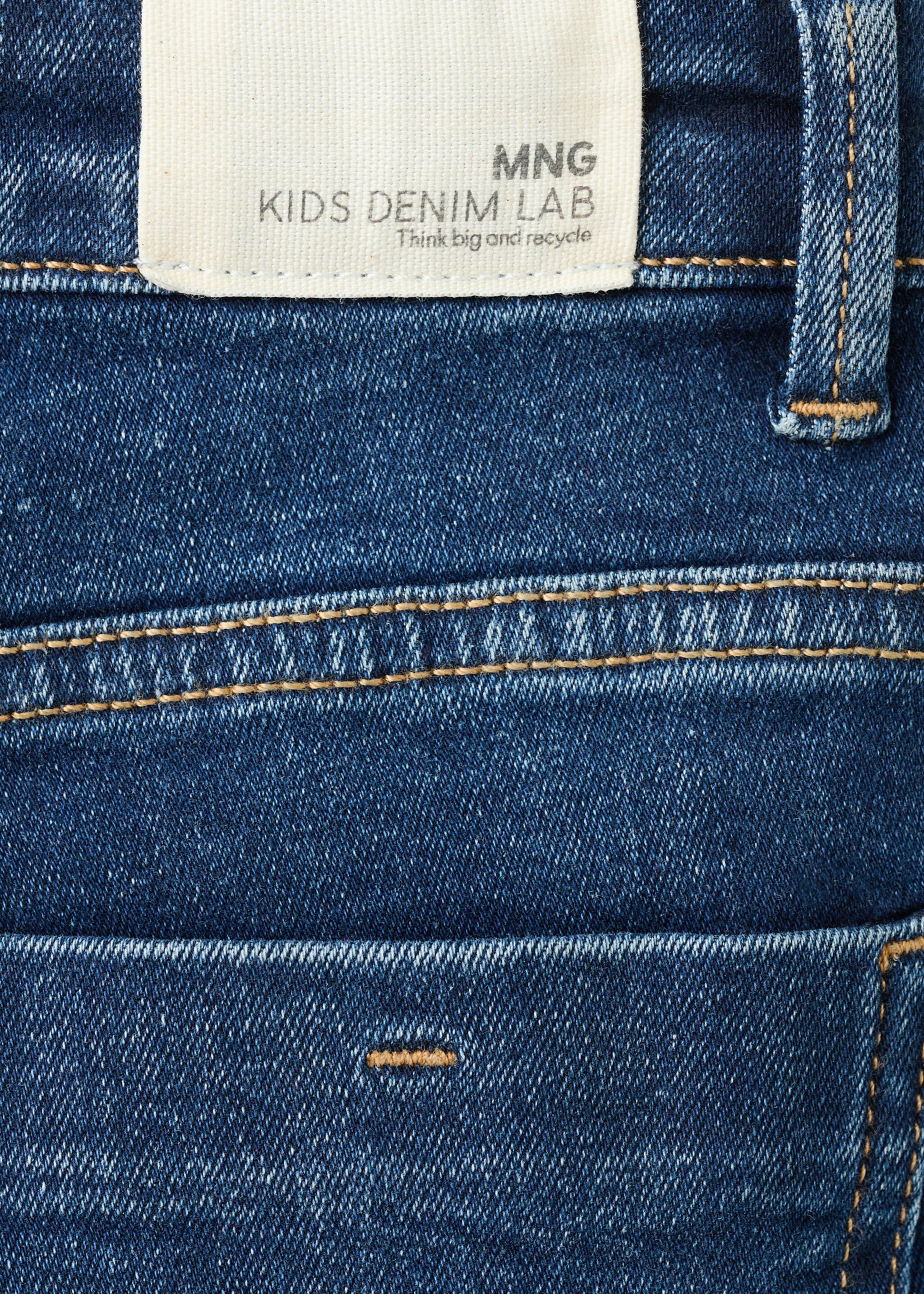 Buttons flare jeans - Details of the article 0, Dark Blue. Ref: 27001257-00.
