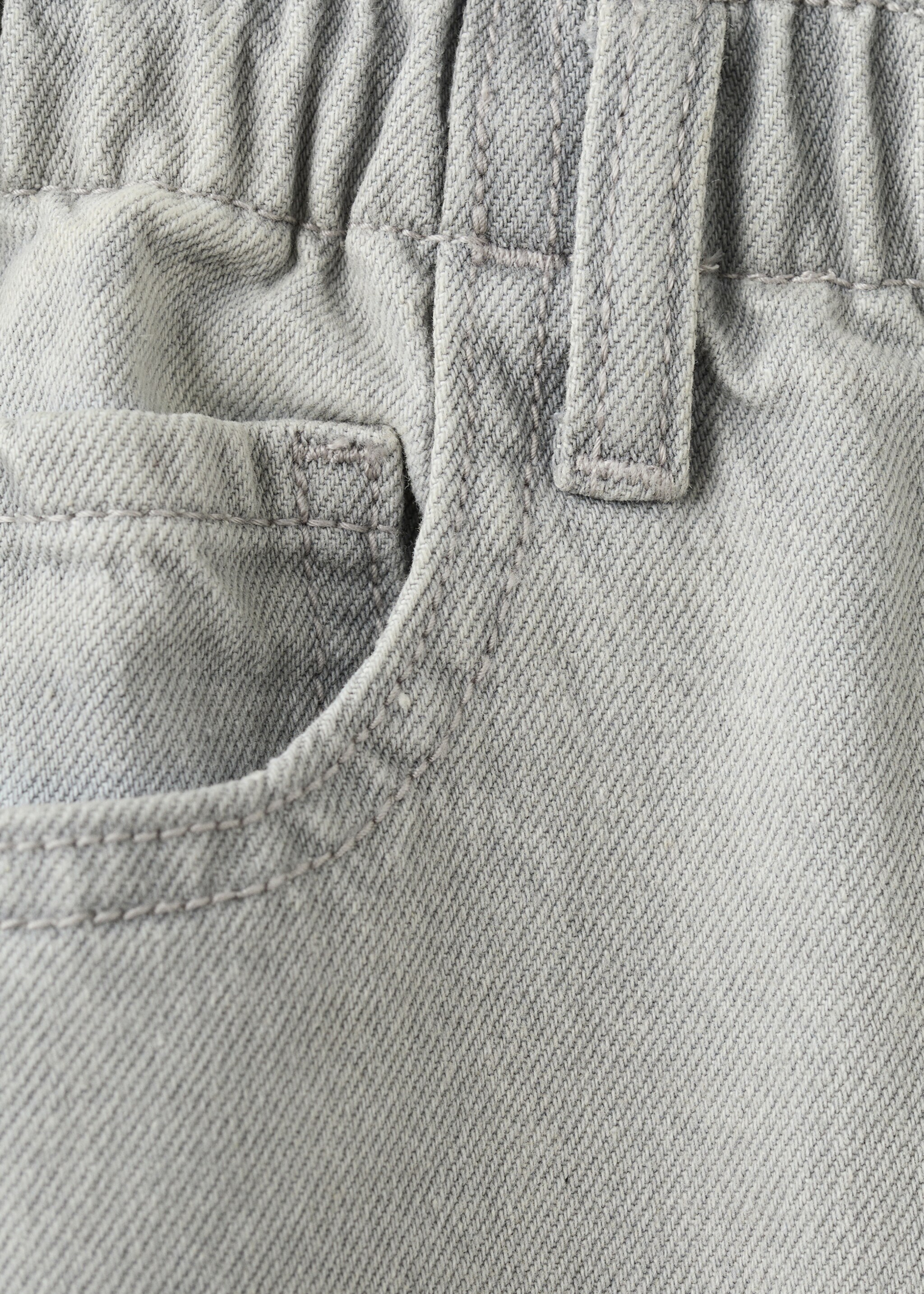 Paperbag jeans - Details of the article 0, Denim Grey. Ref: 27001261-00.
