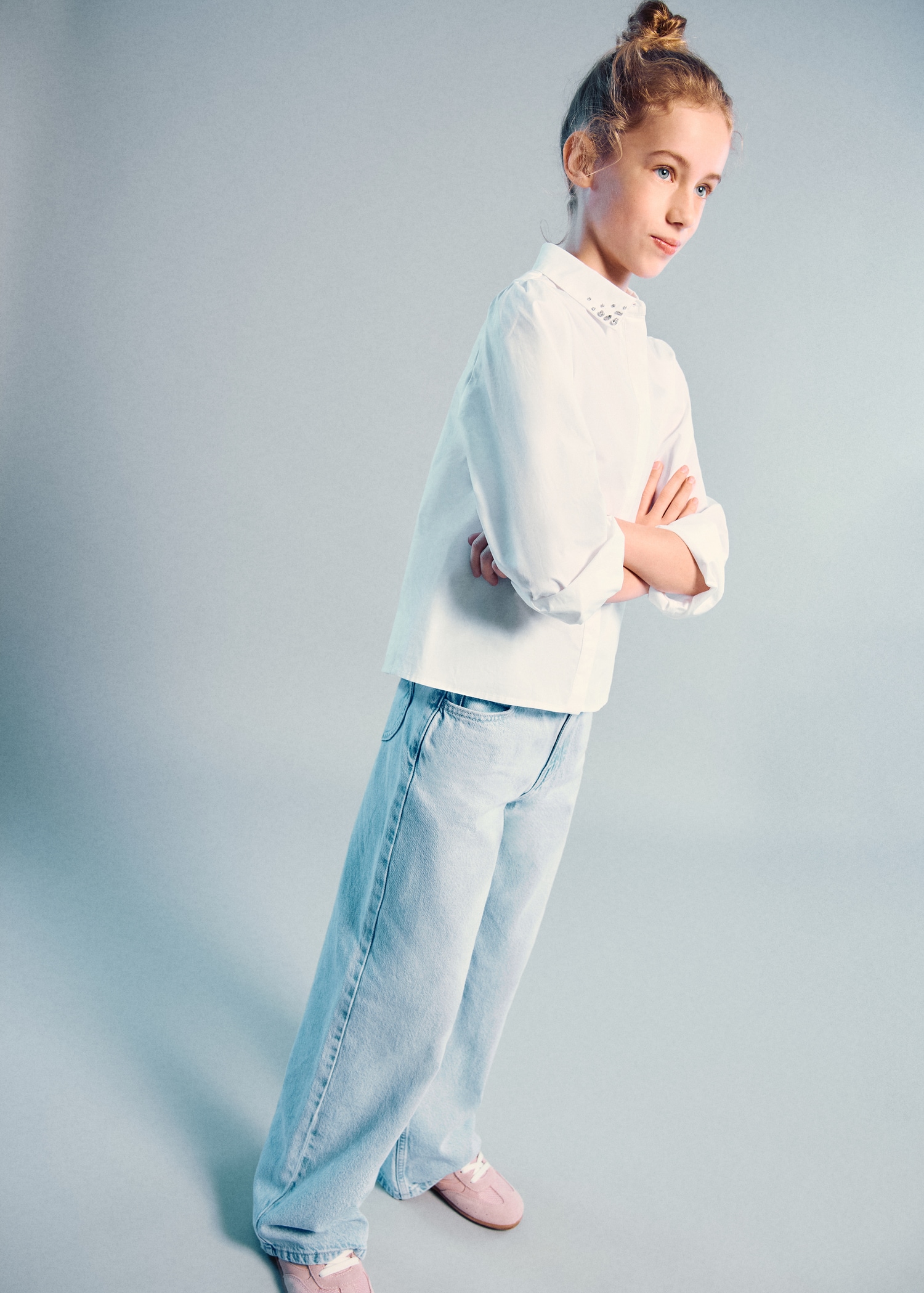 Jean wideleg poches cœur - Plan moyen