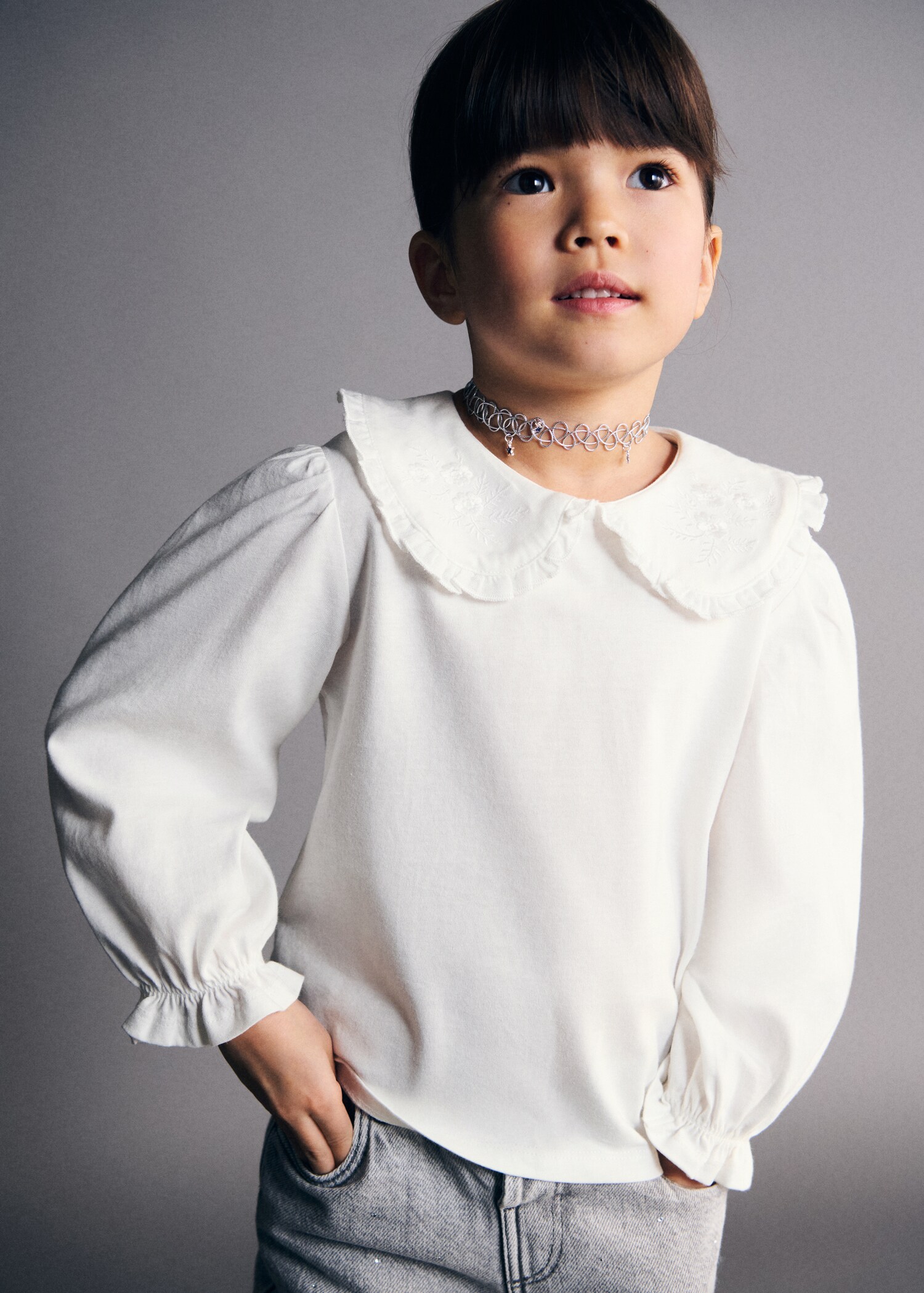 T-shirt coton brodé - Plan moyen