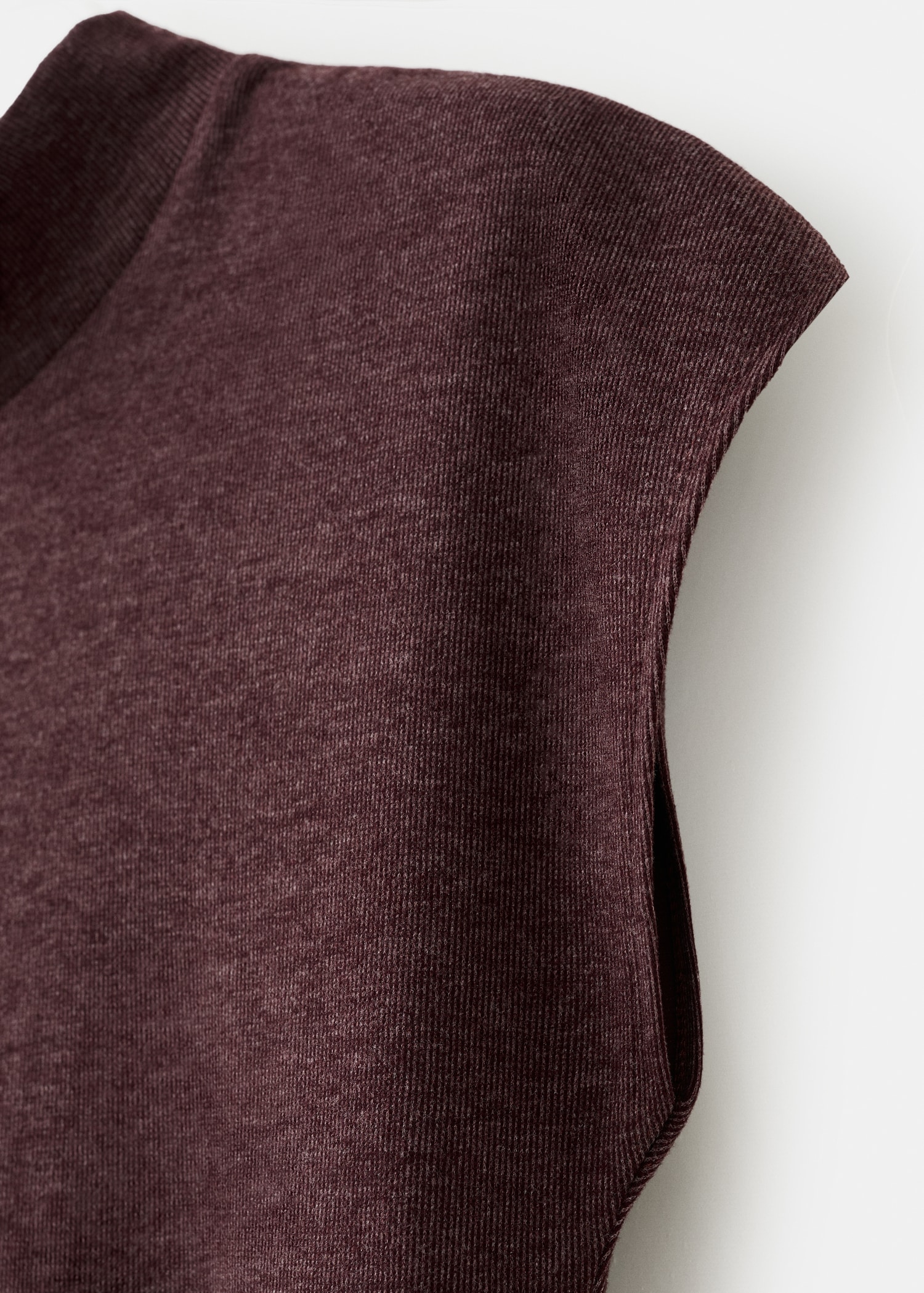 High collar T-shirt - Details of the article 0