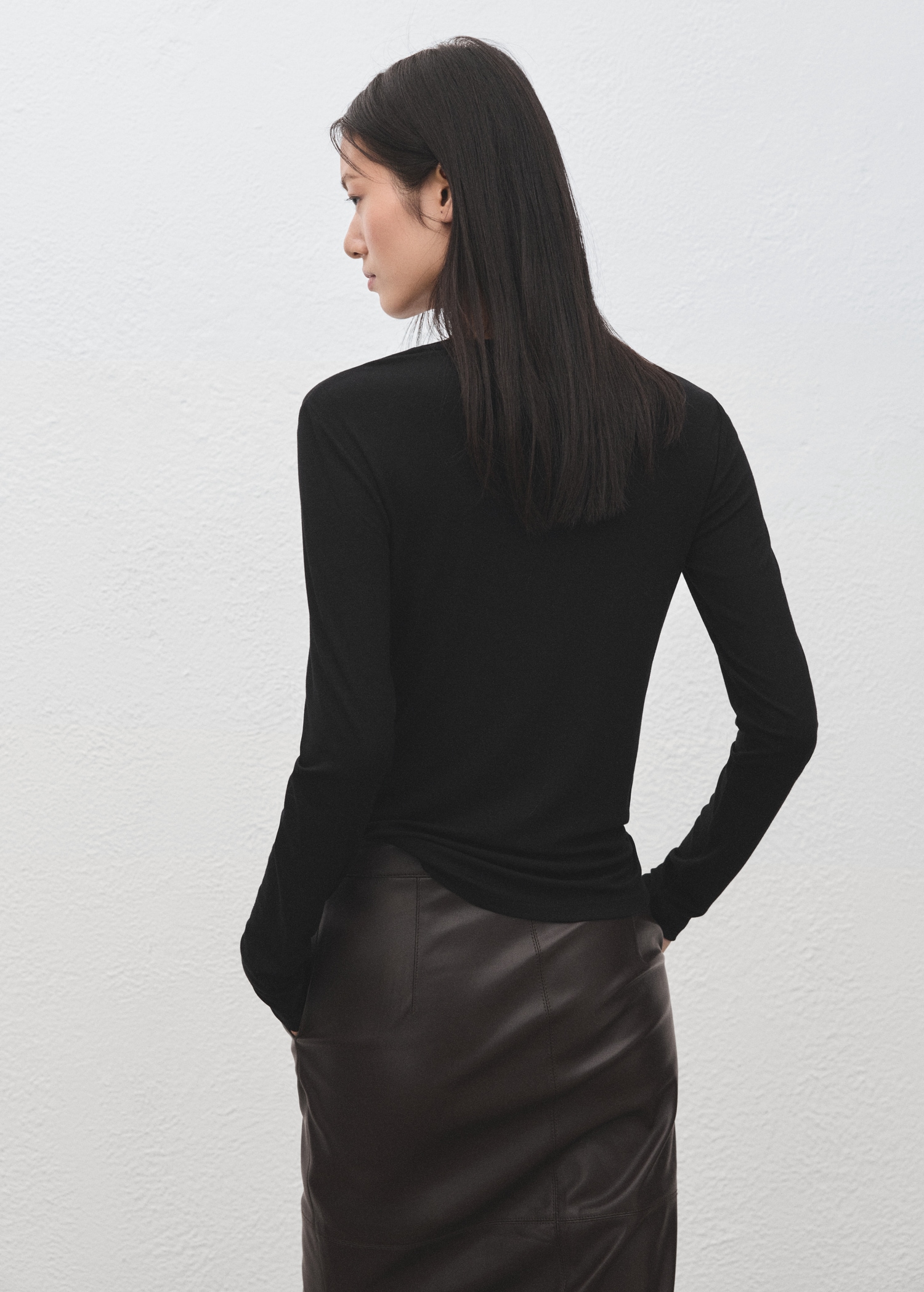 Long sleeve T-shirt - Reverse of the article