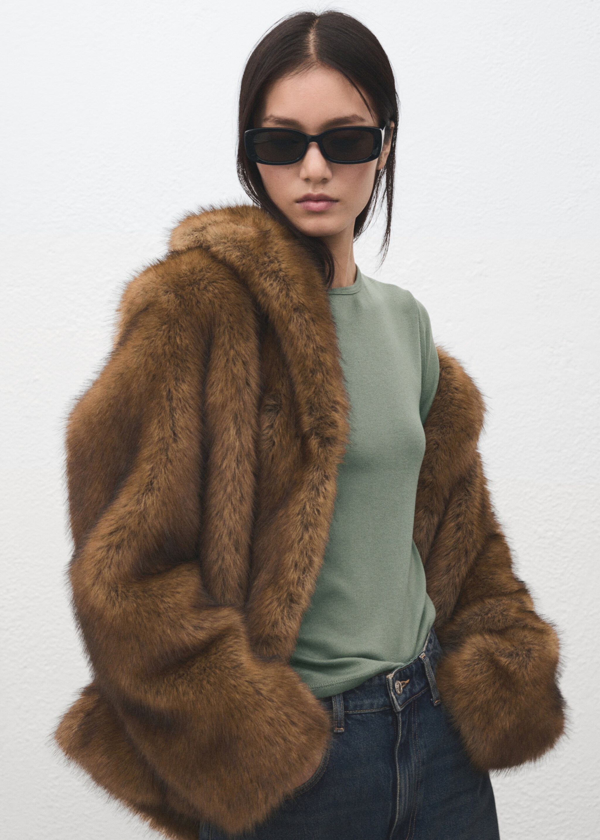 Long sleeve T-shirt - Details of the article 1, Khaki. Ref: 27001355-00.