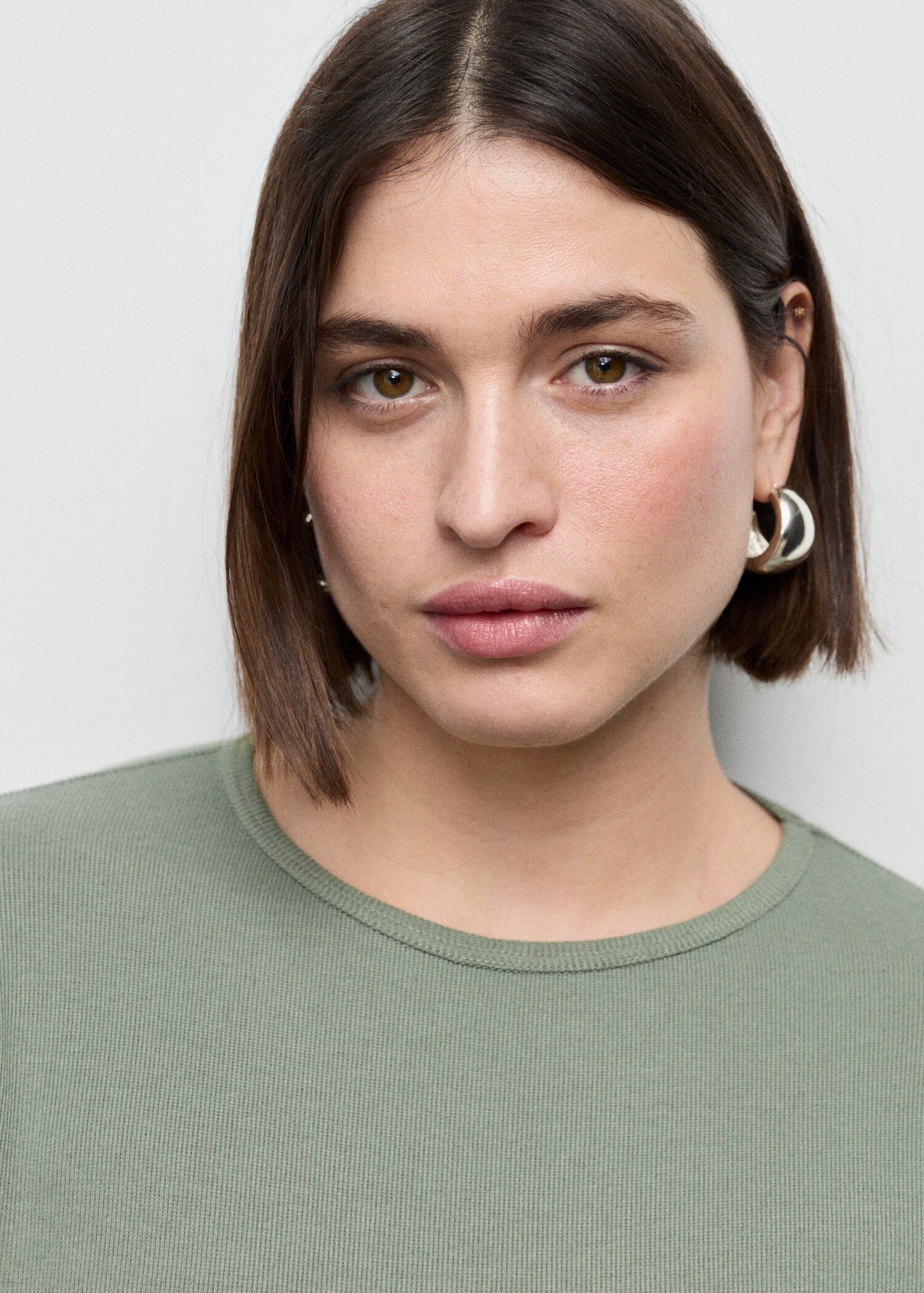 Ribbed long-sleeved t-shirt - Details of the article 4