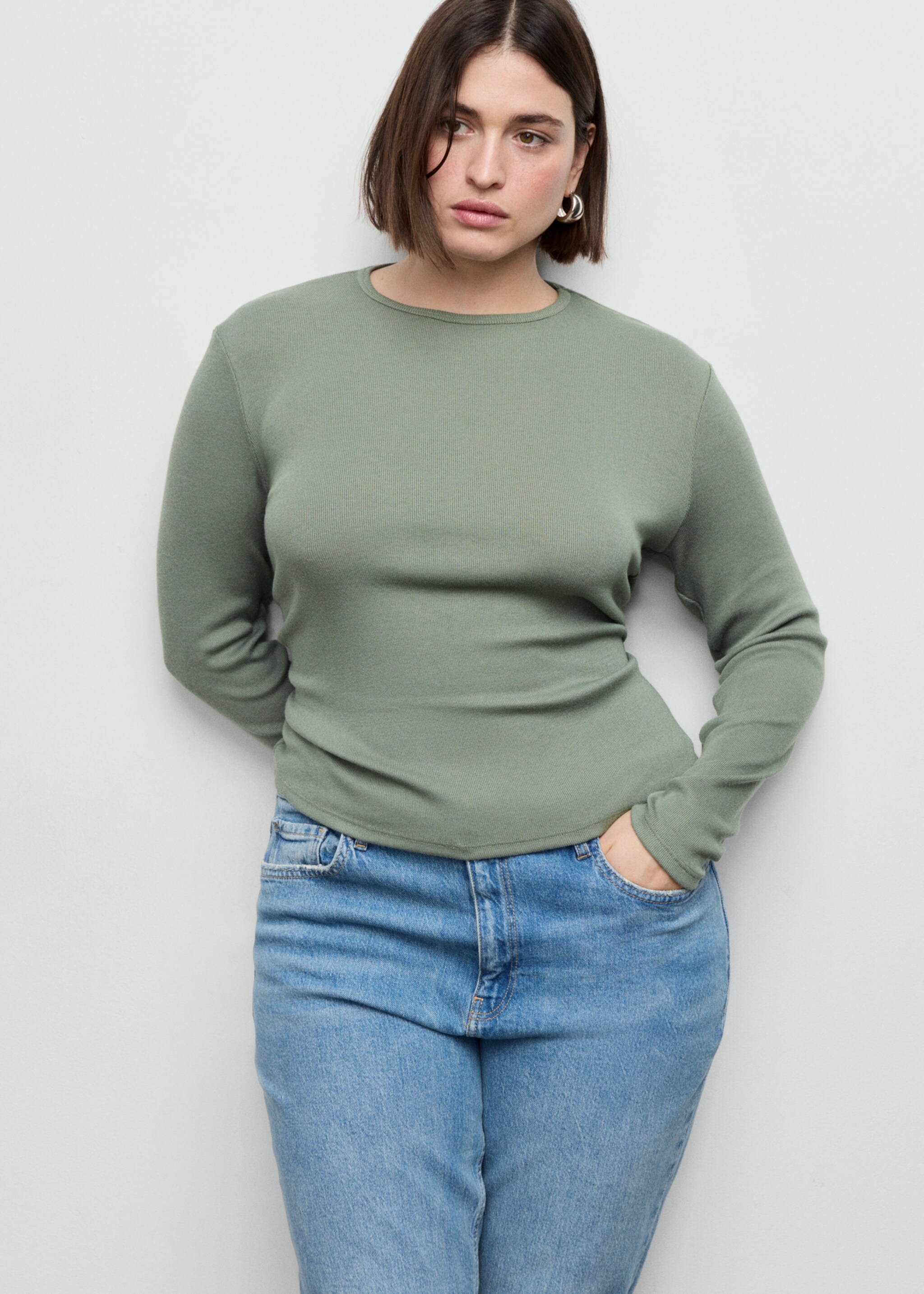 Ribbed long-sleeved t-shirt - Details of the article 5, Khaki. Ref: 27001355-00.
